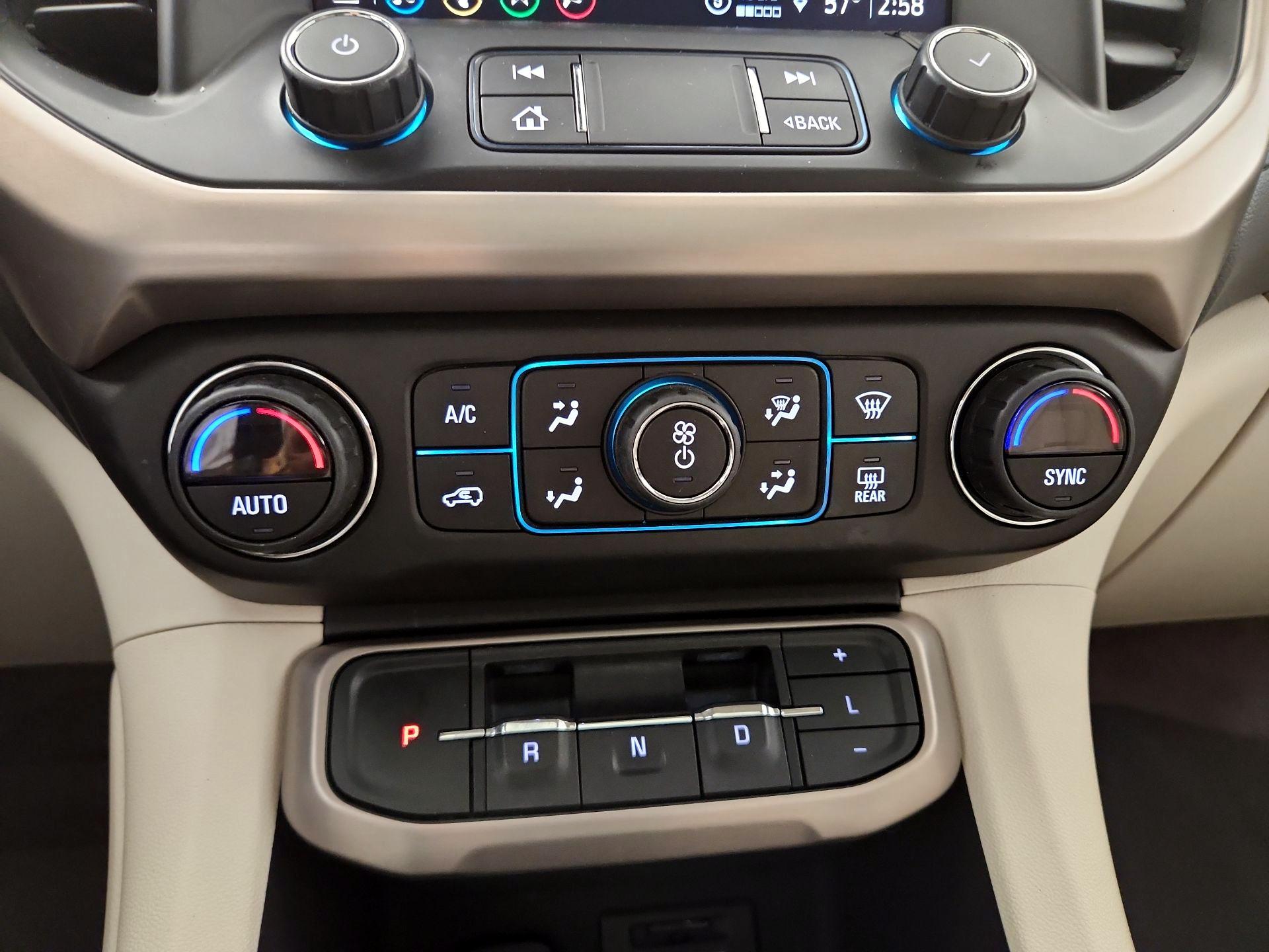 Thumbnail: 2021 GMC Acadia - 17