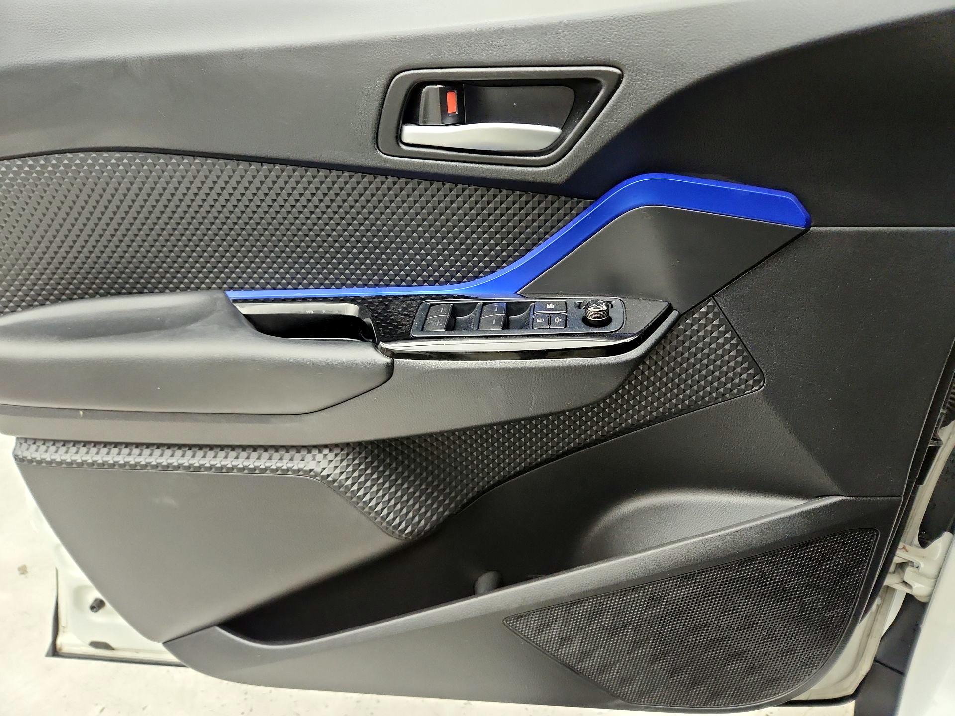 Thumbnail: 2021 Toyota C-HR - 12