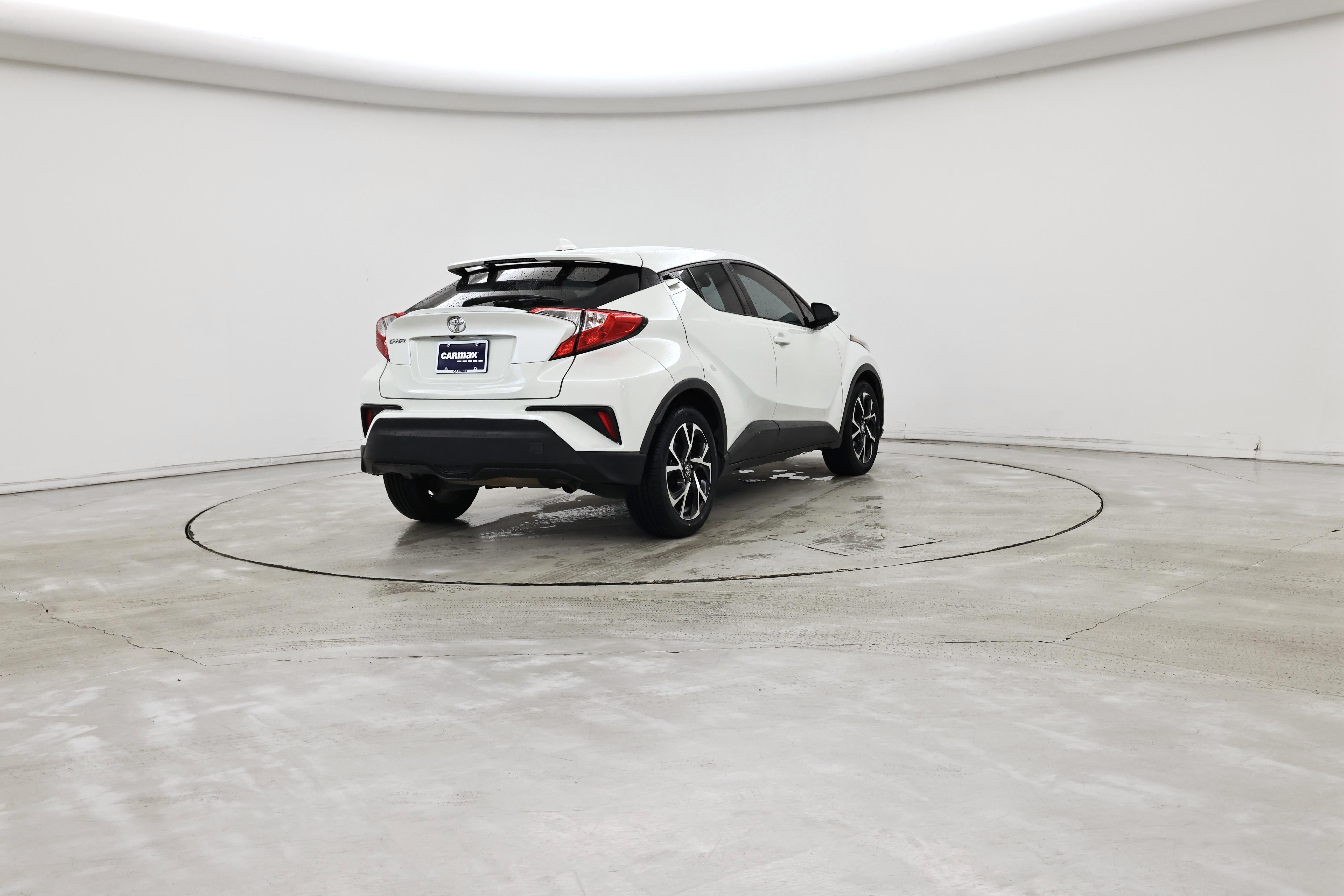 Thumbnail: 2021 Toyota C-HR - 8