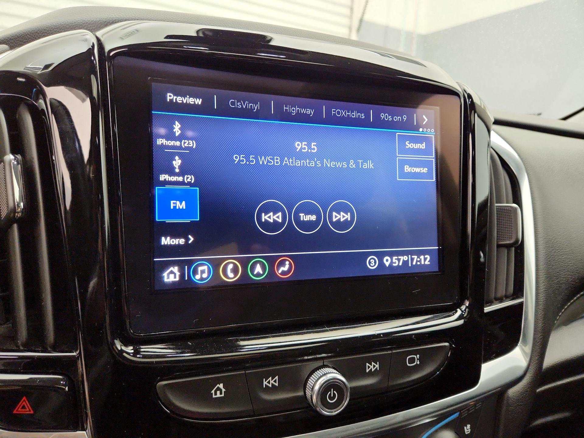 Thumbnail: 2021 Chevrolet Traverse - 16