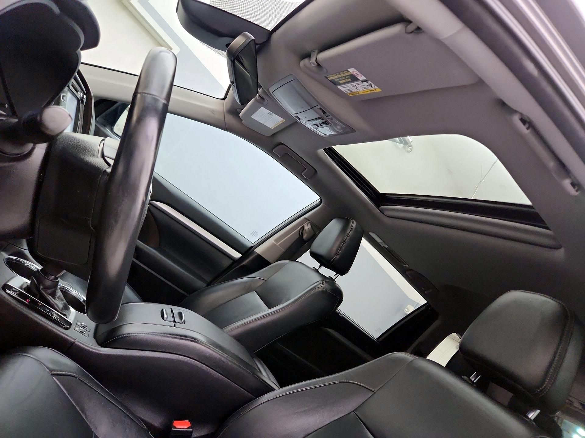 Thumbnail: 2018 Toyota Highlander - 19