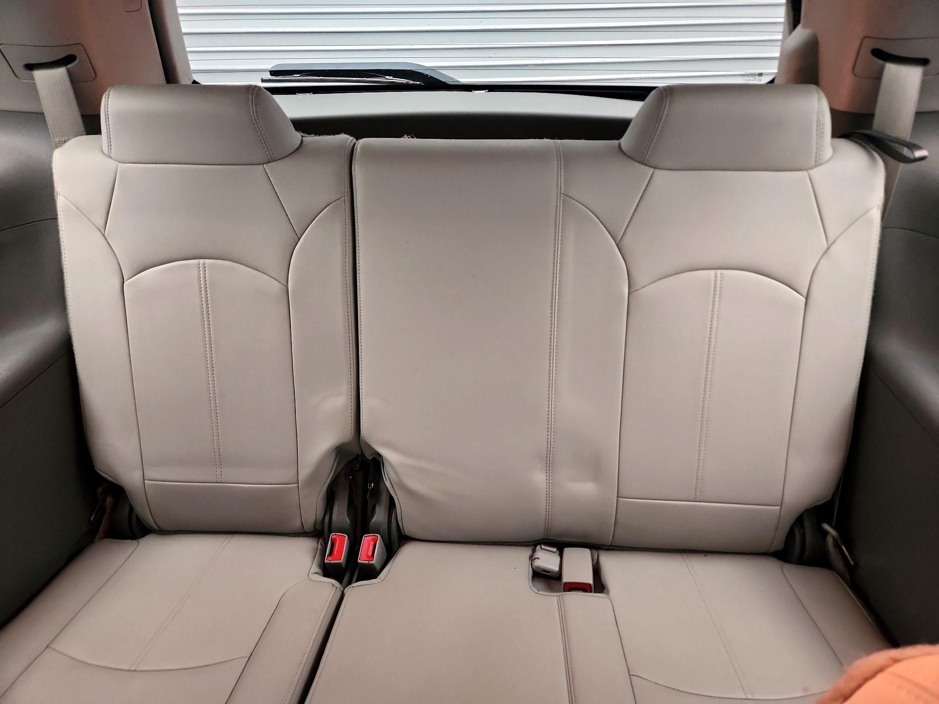 Thumbnail: 2015 GMC Acadia - 20