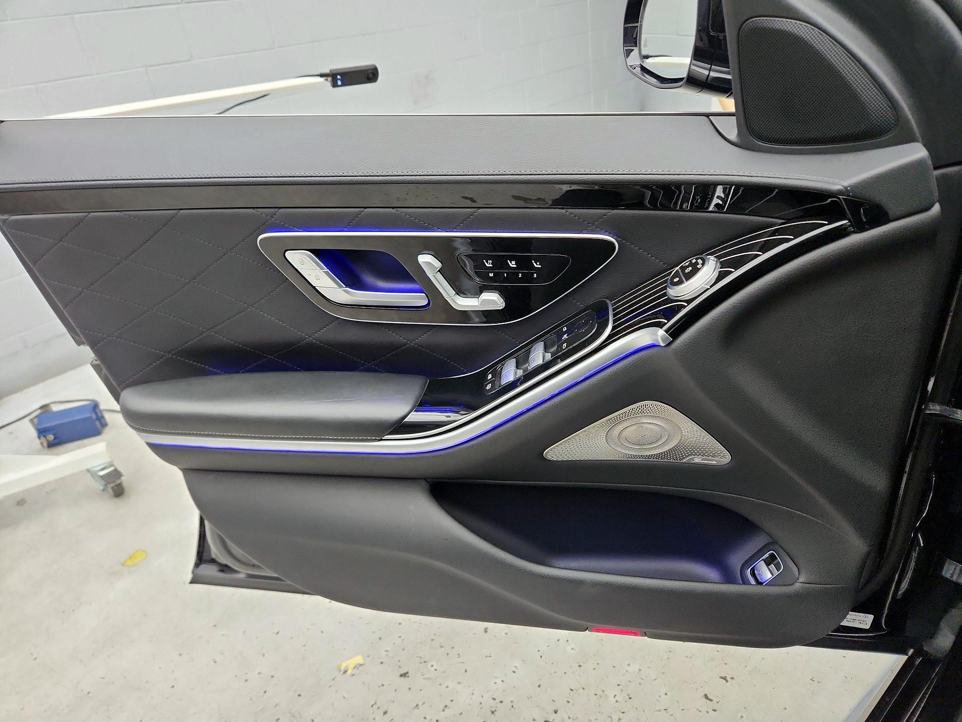 Thumbnail: 2021 Mercedes-Benz S-Class - 12