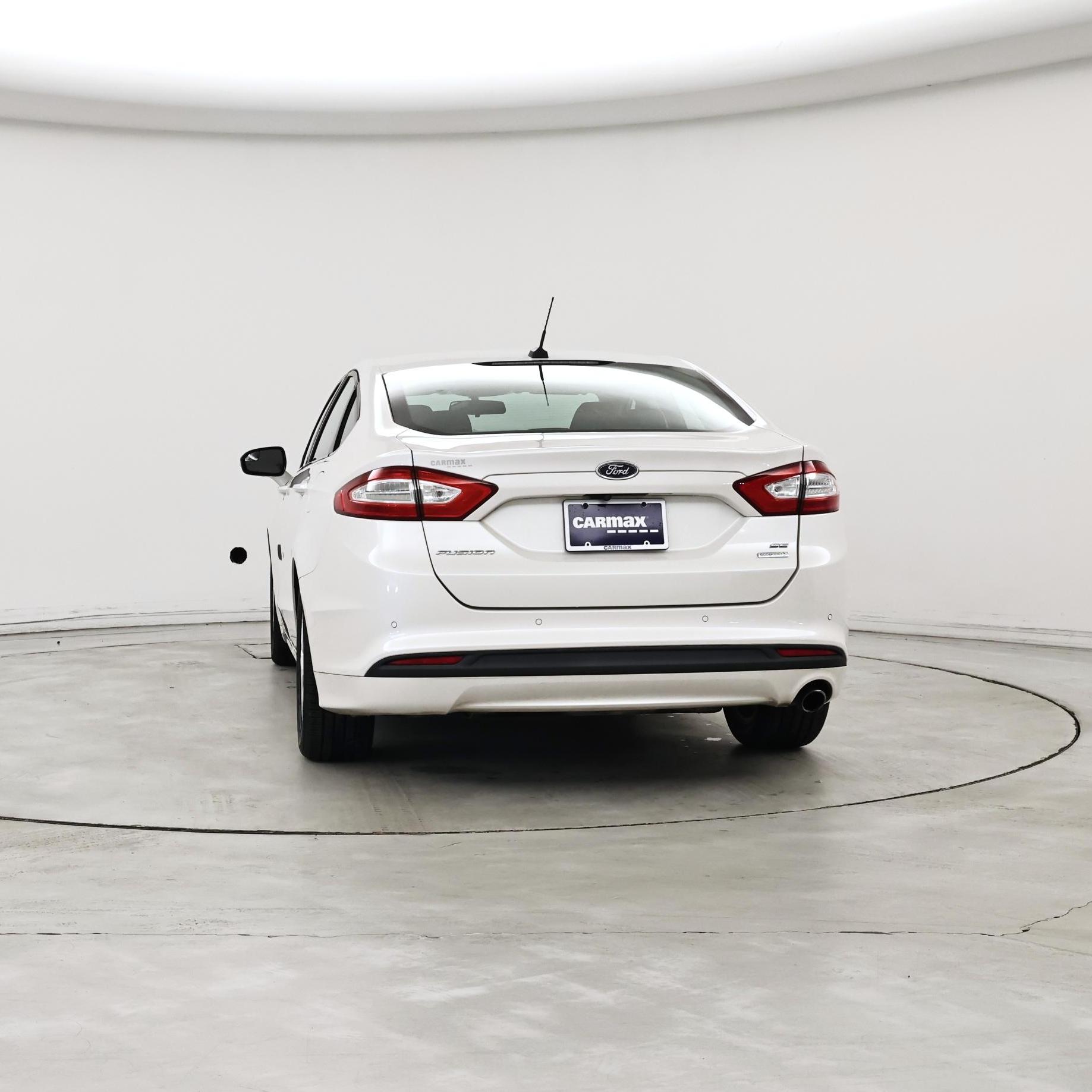 Thumbnail: 2015 Ford Fusion - 6