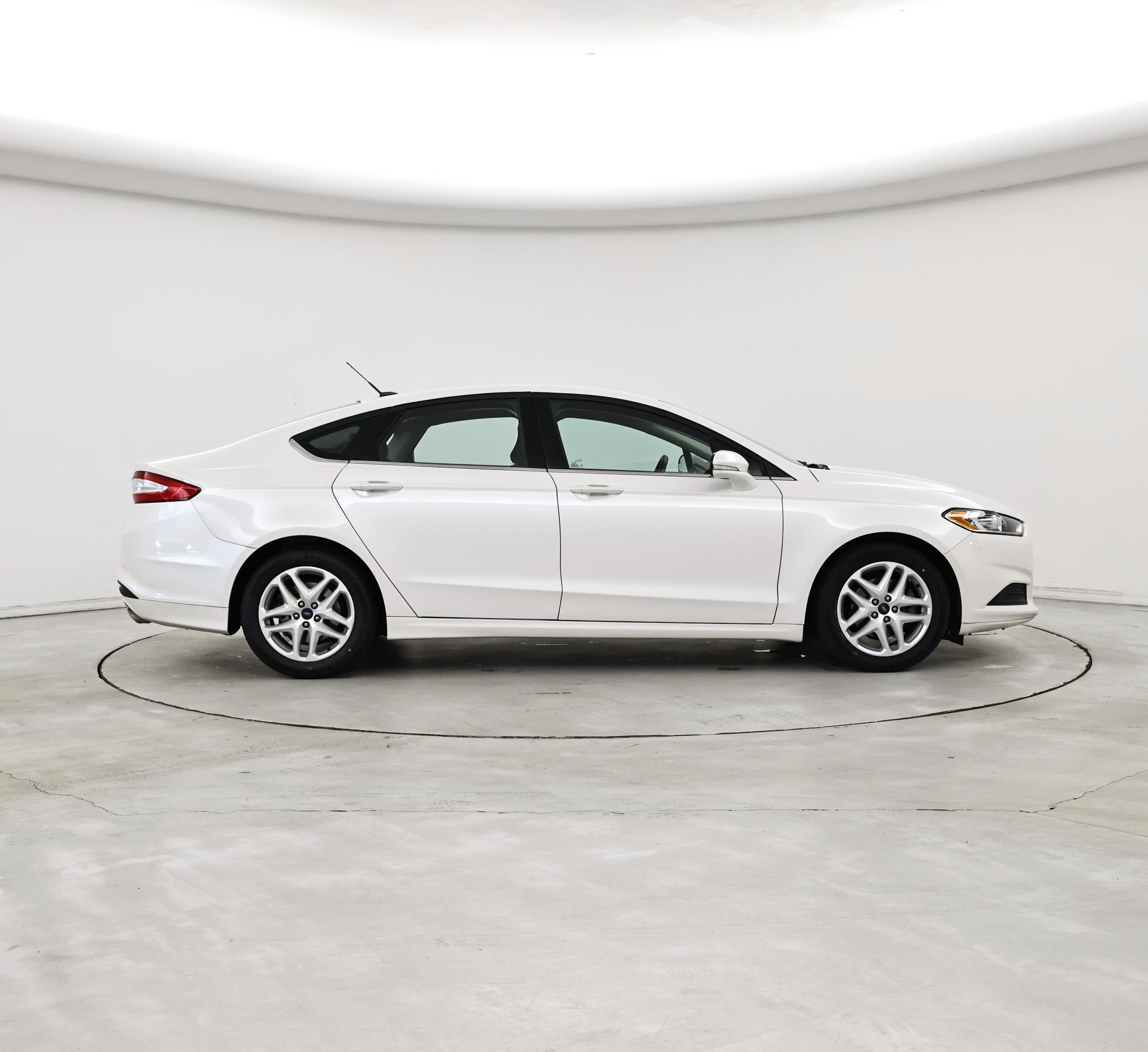 Thumbnail: 2015 Ford Fusion - 7