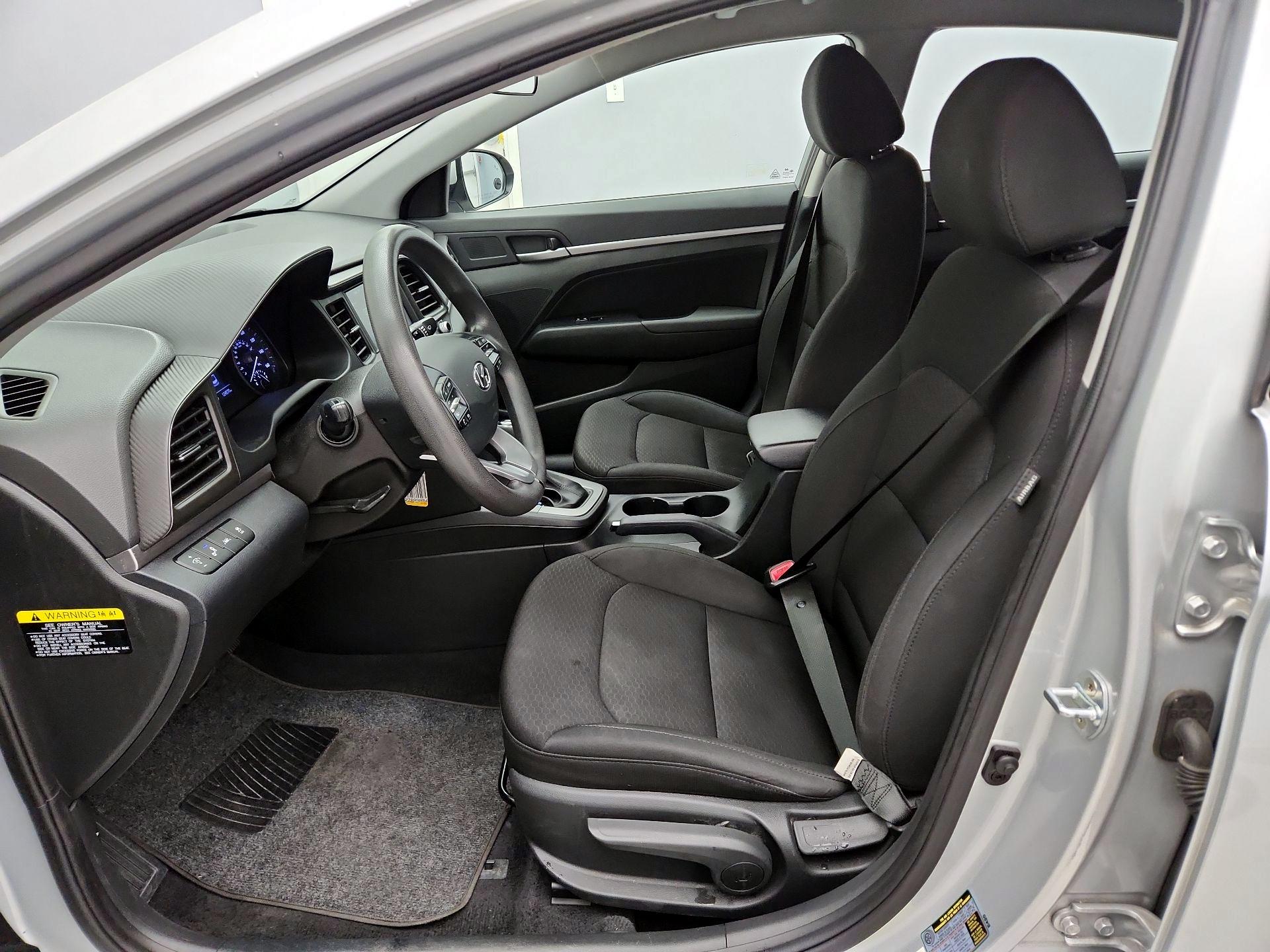 Thumbnail: 2019 Hyundai Elantra - 11