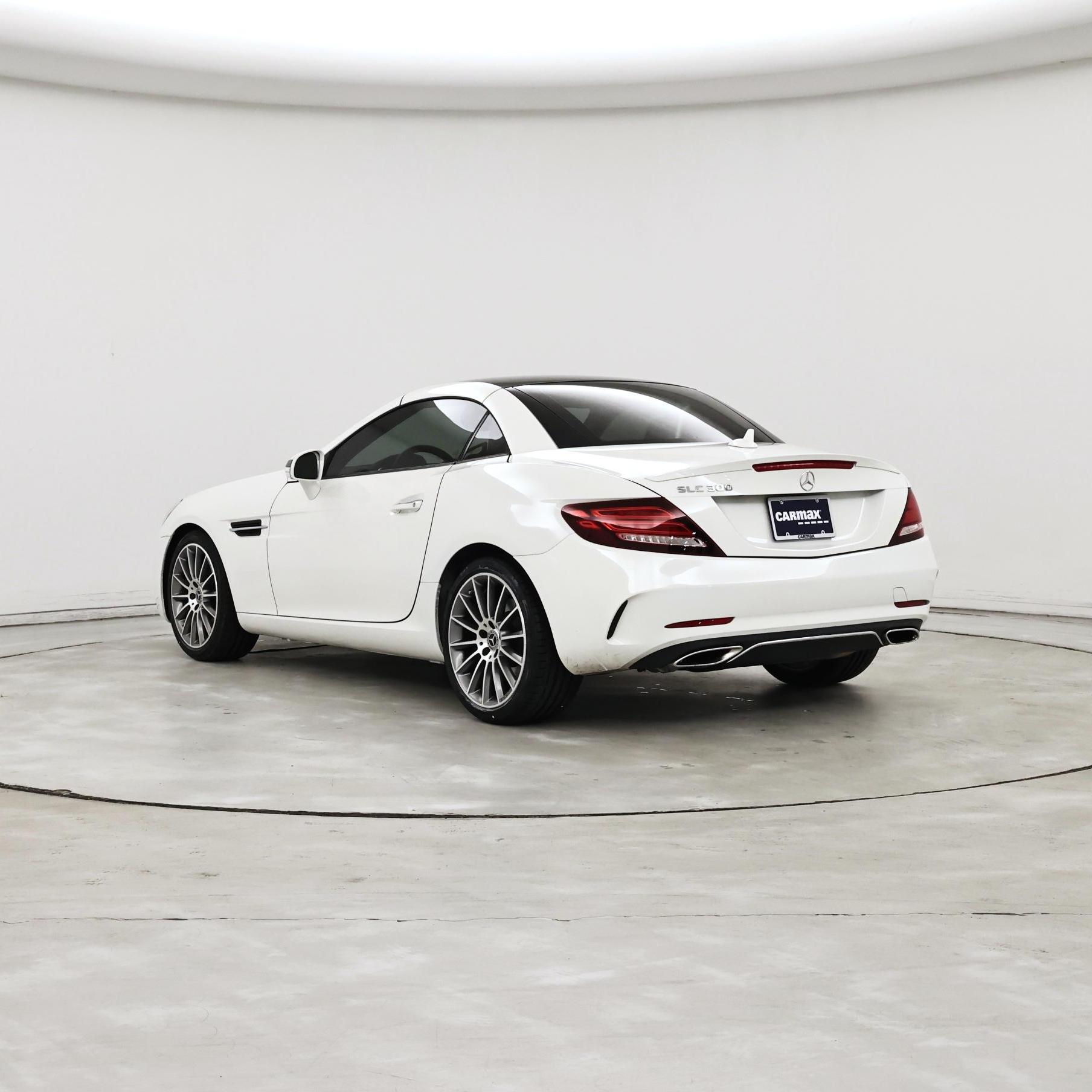 Thumbnail: 2017 Mercedes-Benz SLC - 2