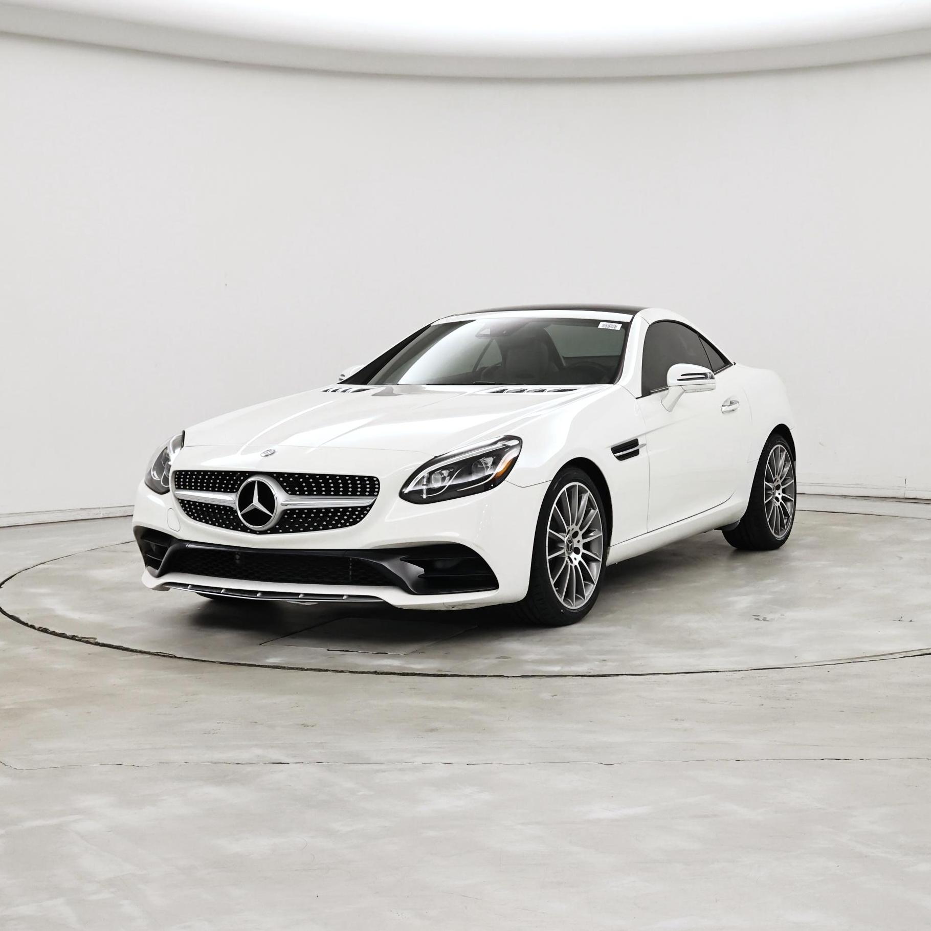 Thumbnail: 2017 Mercedes-Benz SLC - 4