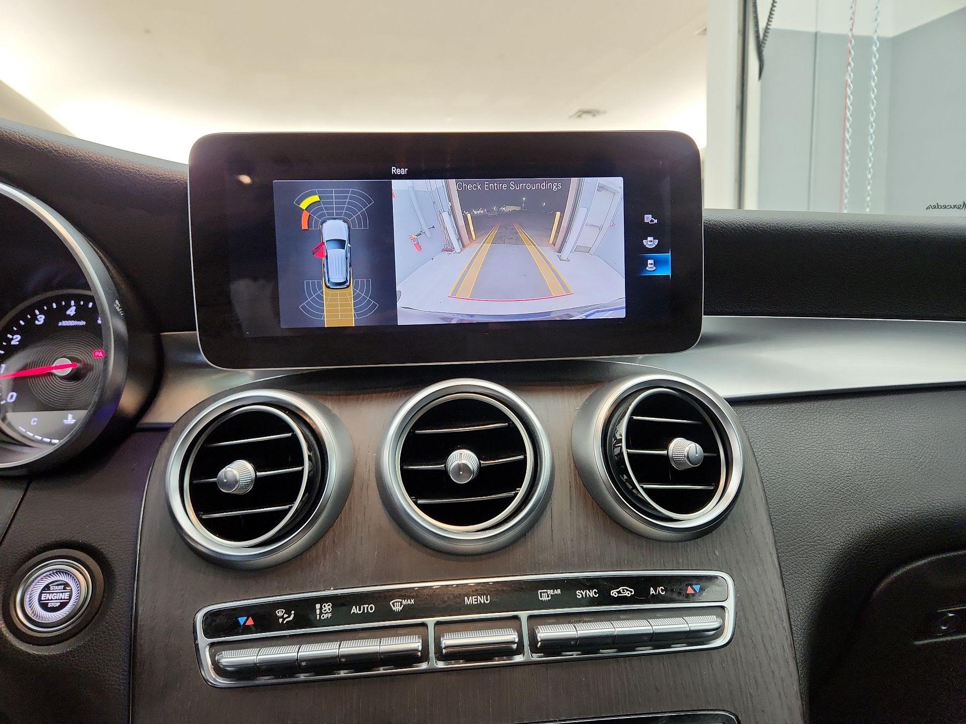 Thumbnail: 2022 Mercedes-Benz GLC - 14