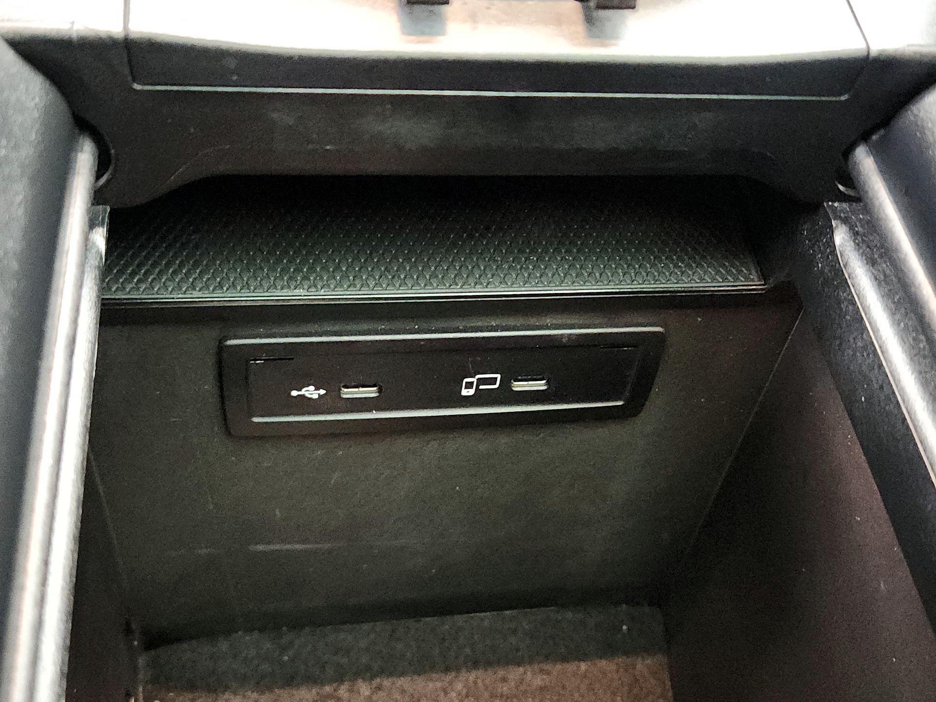 Thumbnail: 2022 Mercedes-Benz GLC - 18