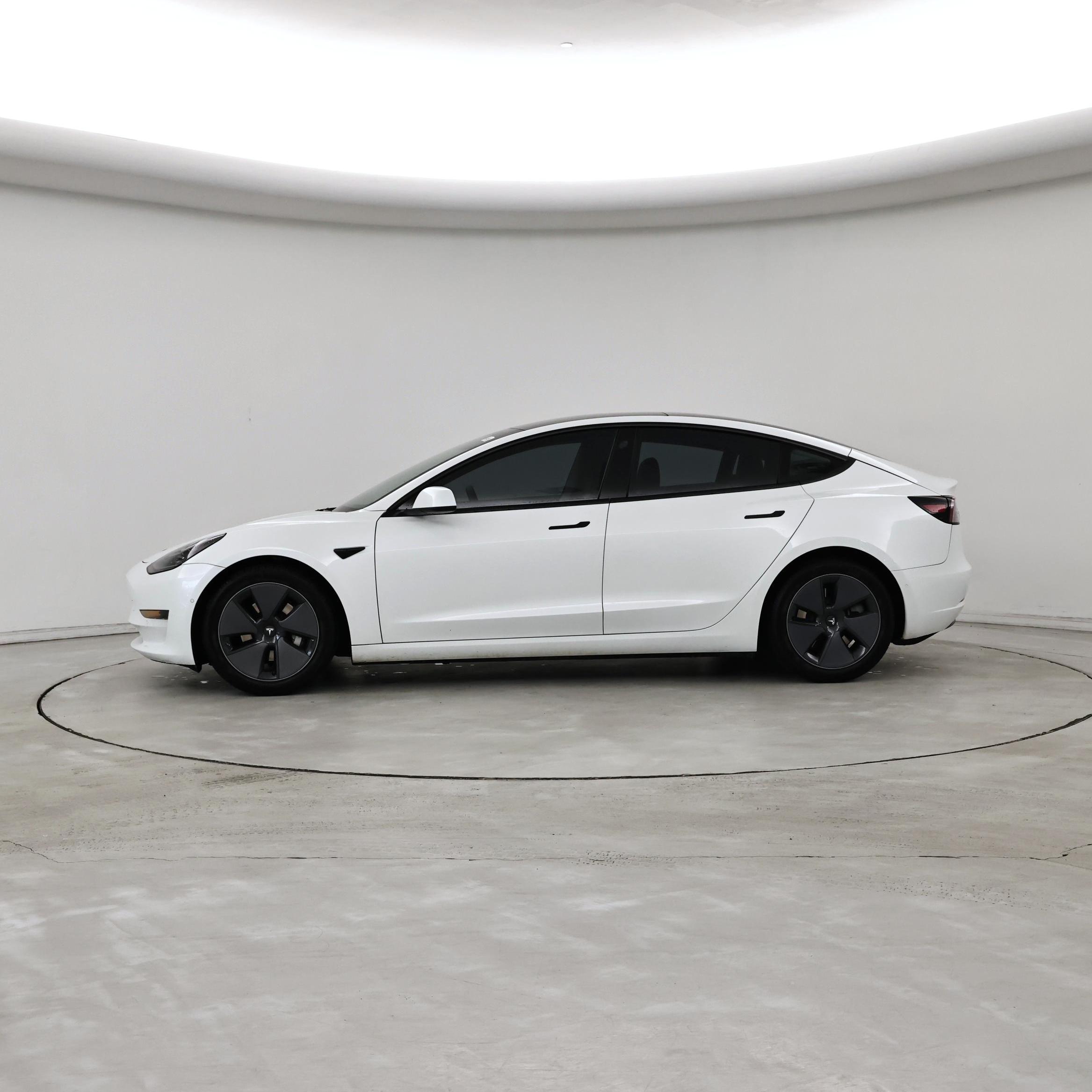 Thumbnail: 2021 Tesla Model 3 - 3