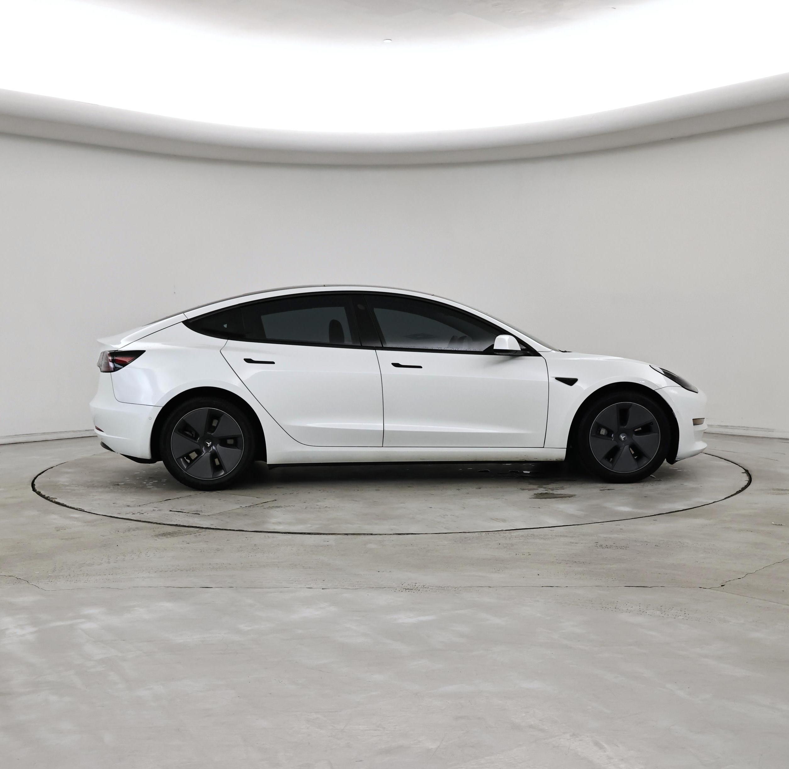 Thumbnail: 2021 Tesla Model 3 - 7