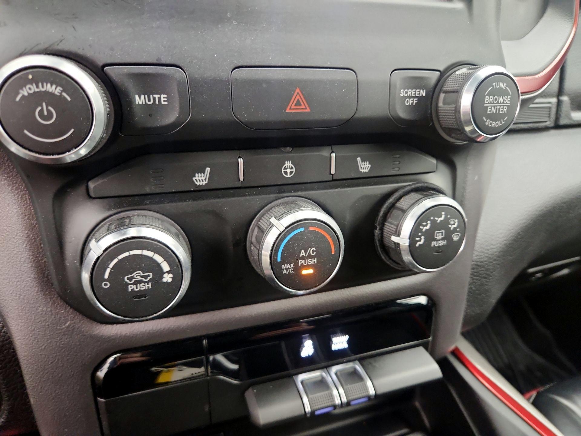 Thumbnail: 2019 RAM 1500 - 16