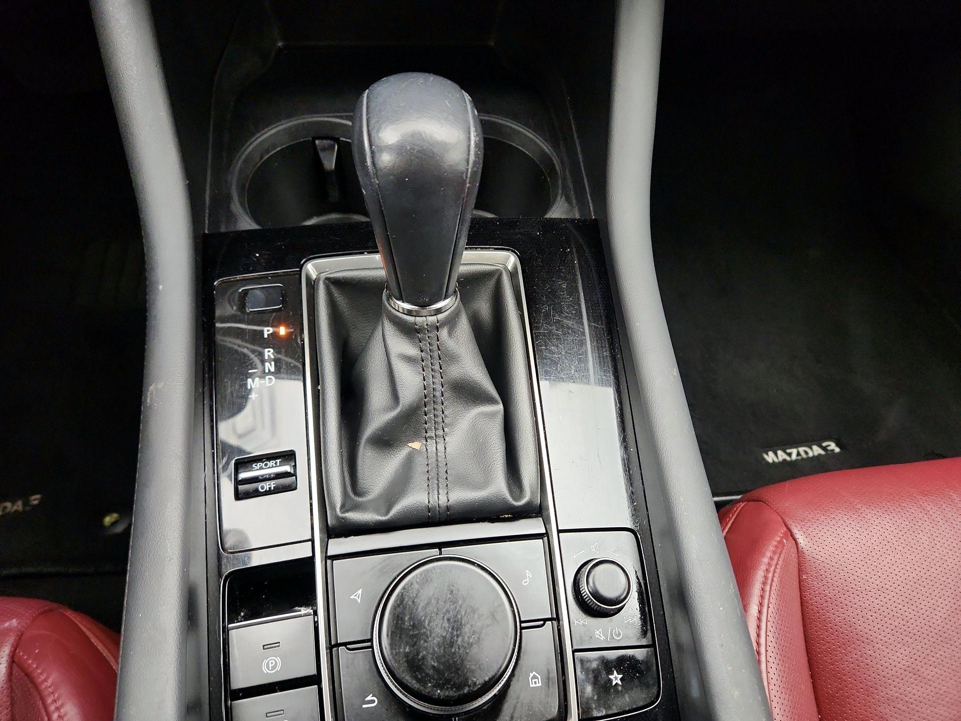 Thumbnail: 2020 Mazda Mazda3 - 17