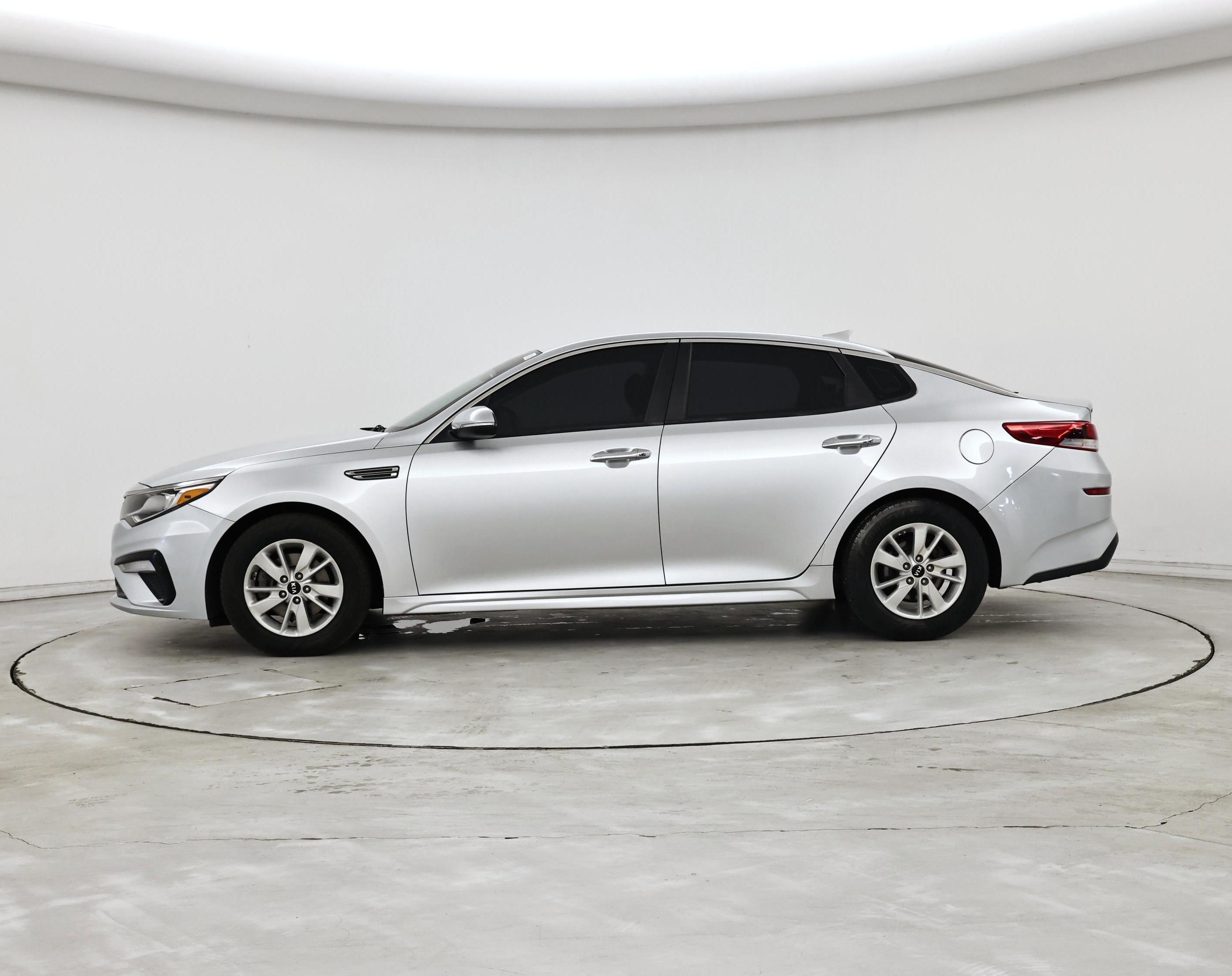 Thumbnail: 2019 Kia Optima - 3