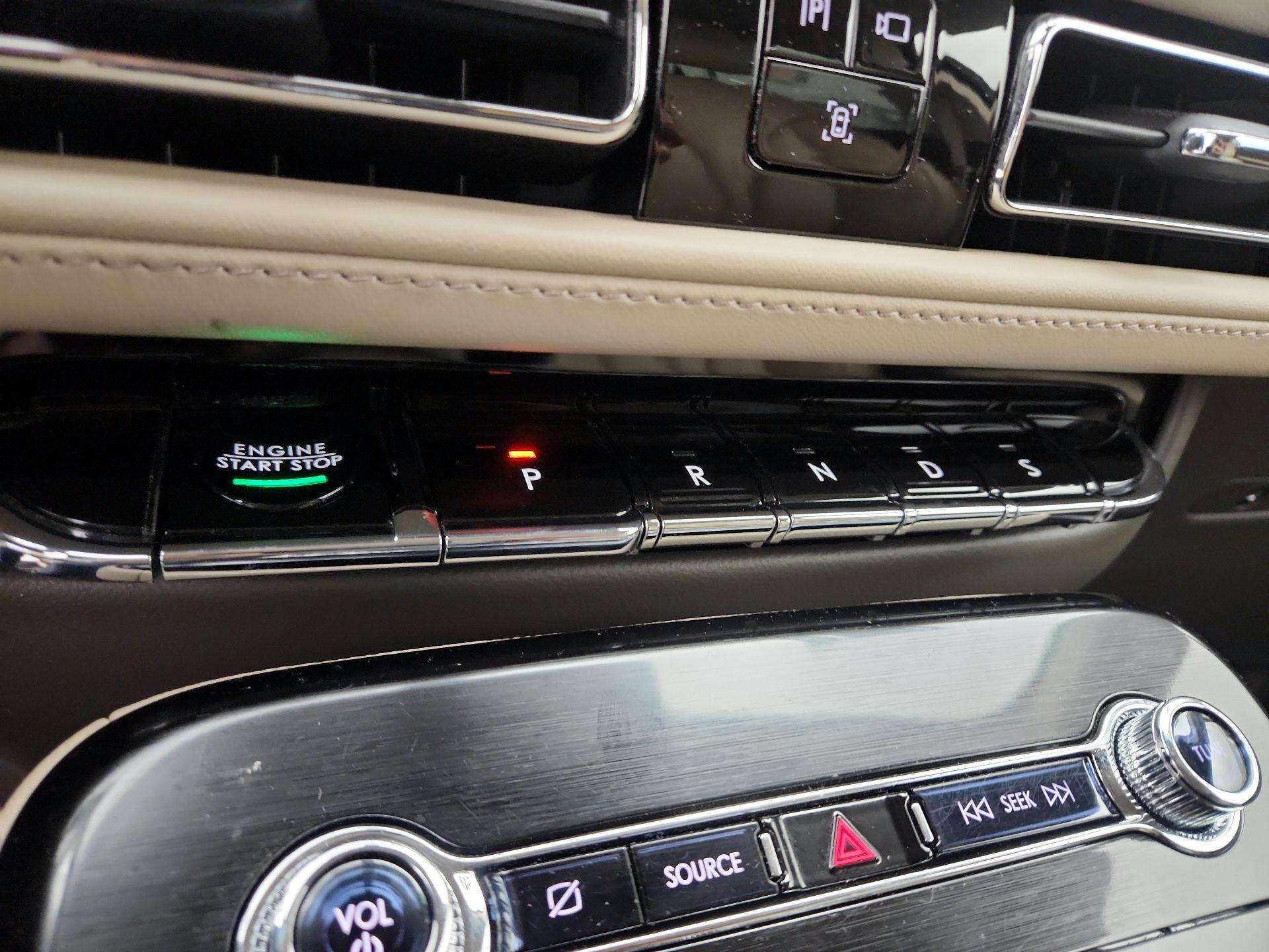 Thumbnail: 2022 Lincoln Nautilus - 18