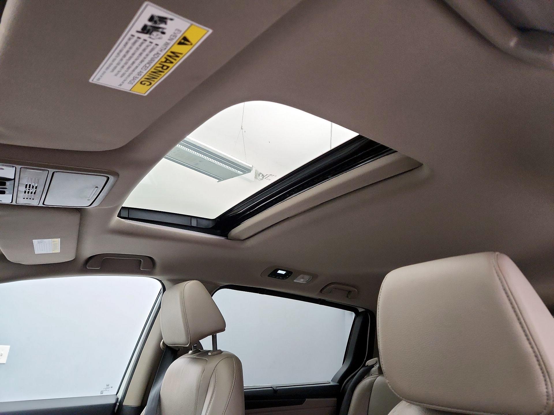 Thumbnail: 2020 Honda Odyssey - 19