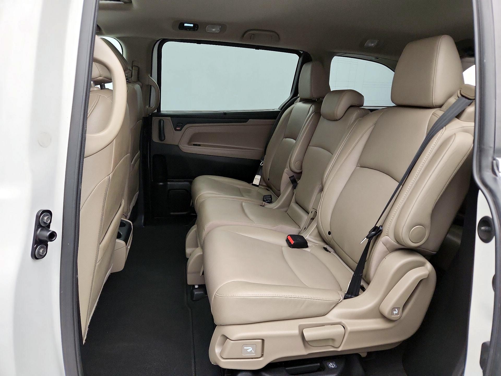 Thumbnail: 2020 Honda Odyssey - 20