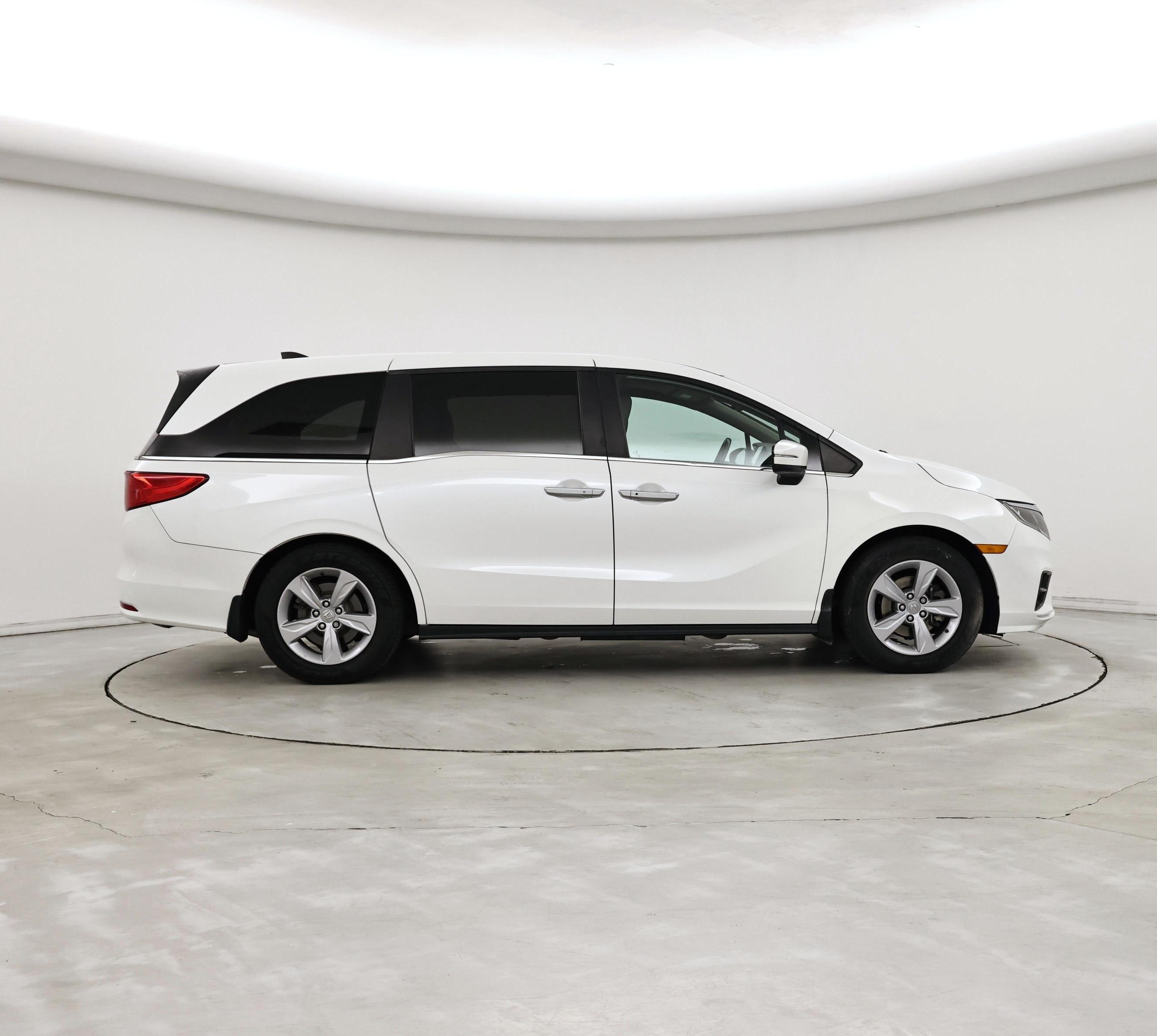 Thumbnail: 2020 Honda Odyssey - 7