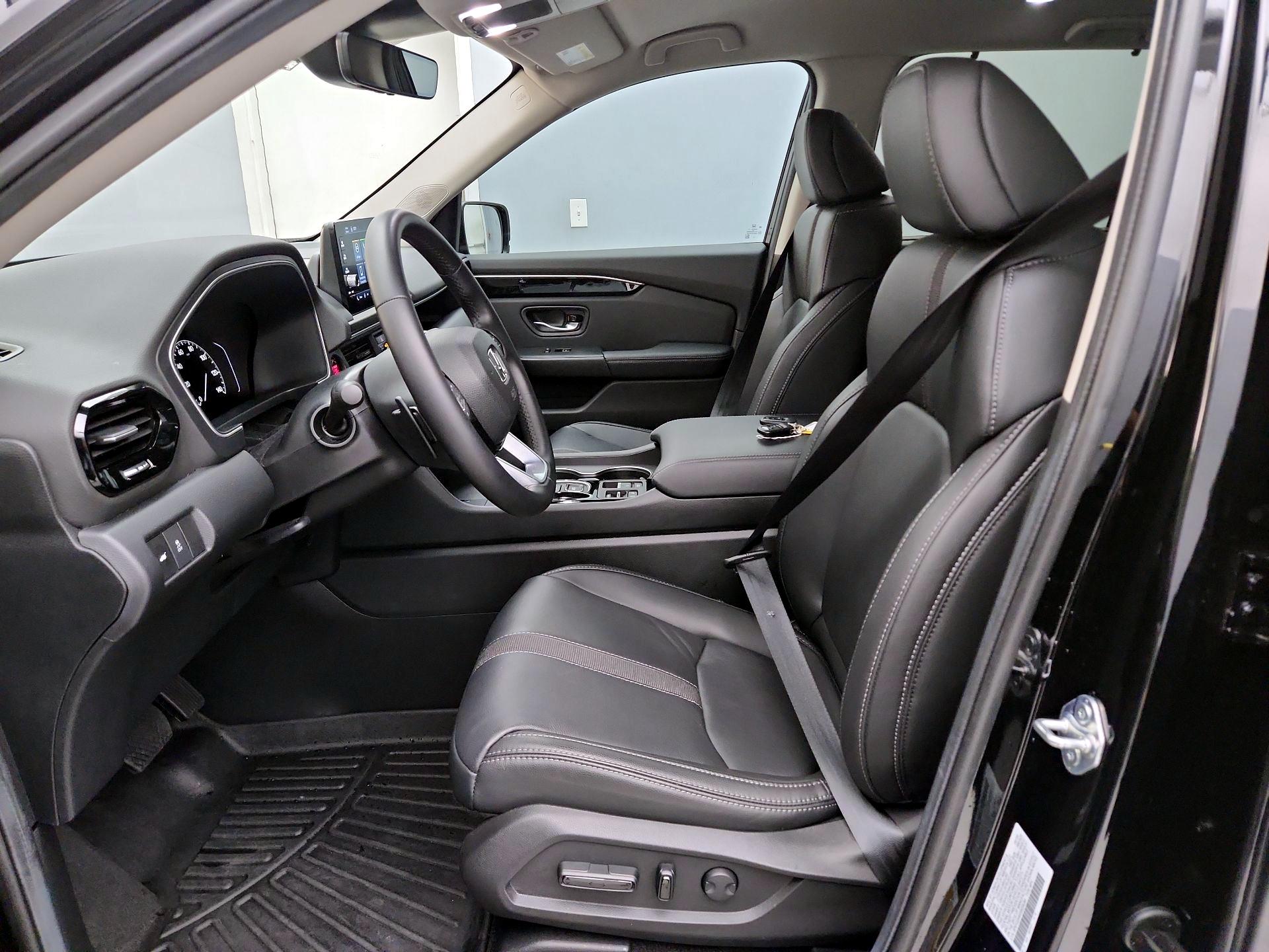 Thumbnail: 2025 Honda Pilot - 11