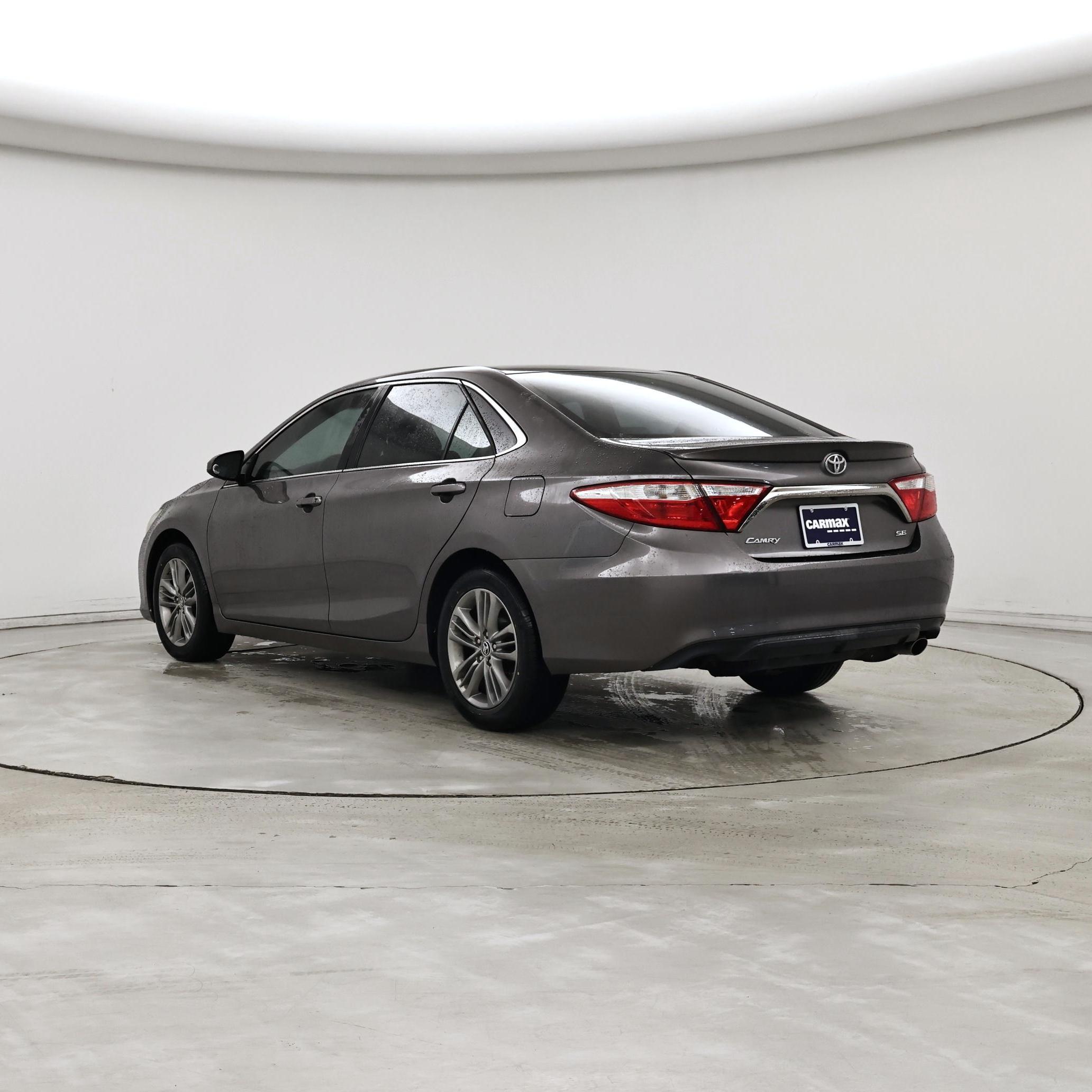 Thumbnail: 2016 Toyota Camry - 2