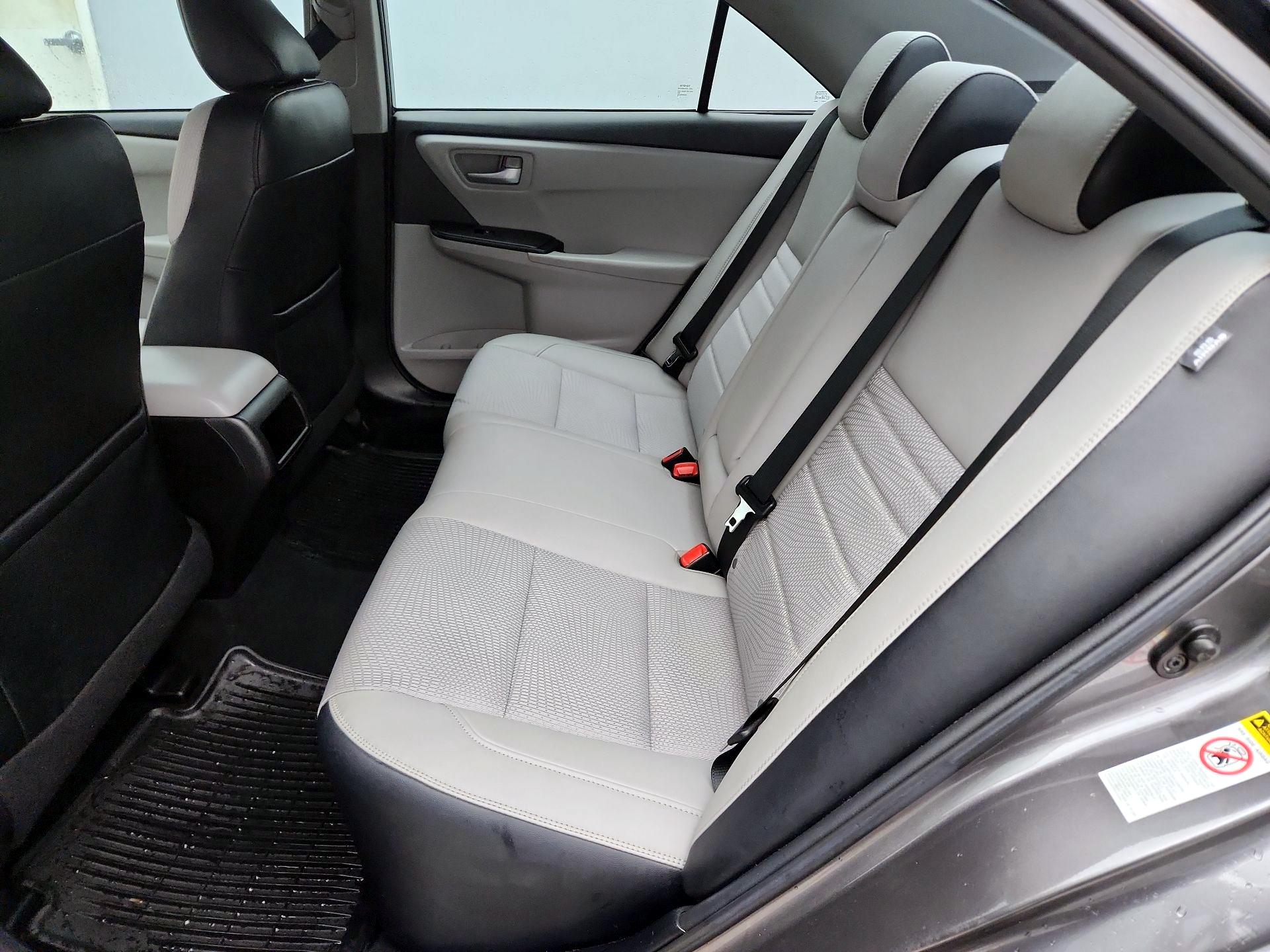 Thumbnail: 2016 Toyota Camry - 19