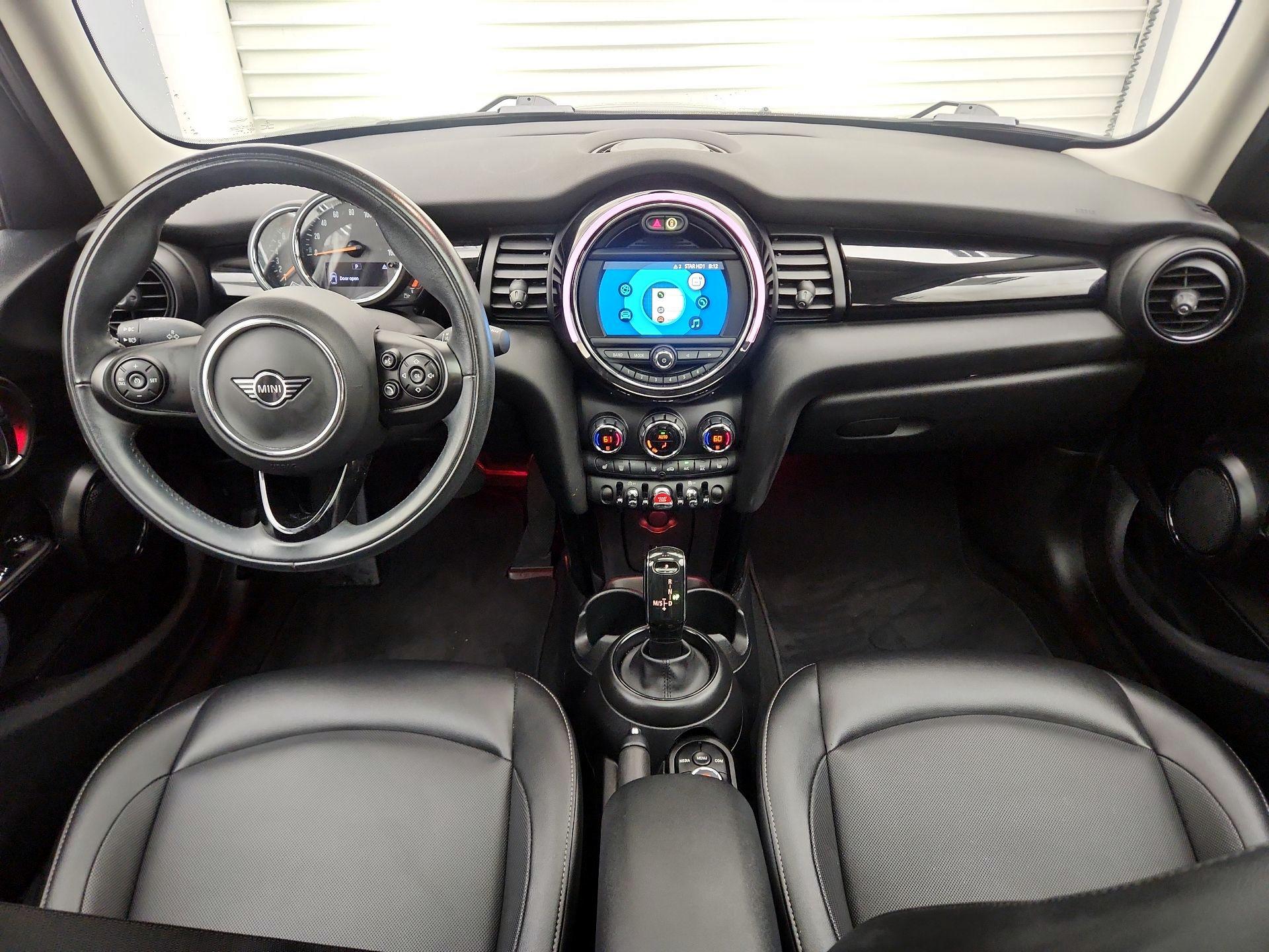 Thumbnail: 2021 MINI Cooper Hardtop - 9