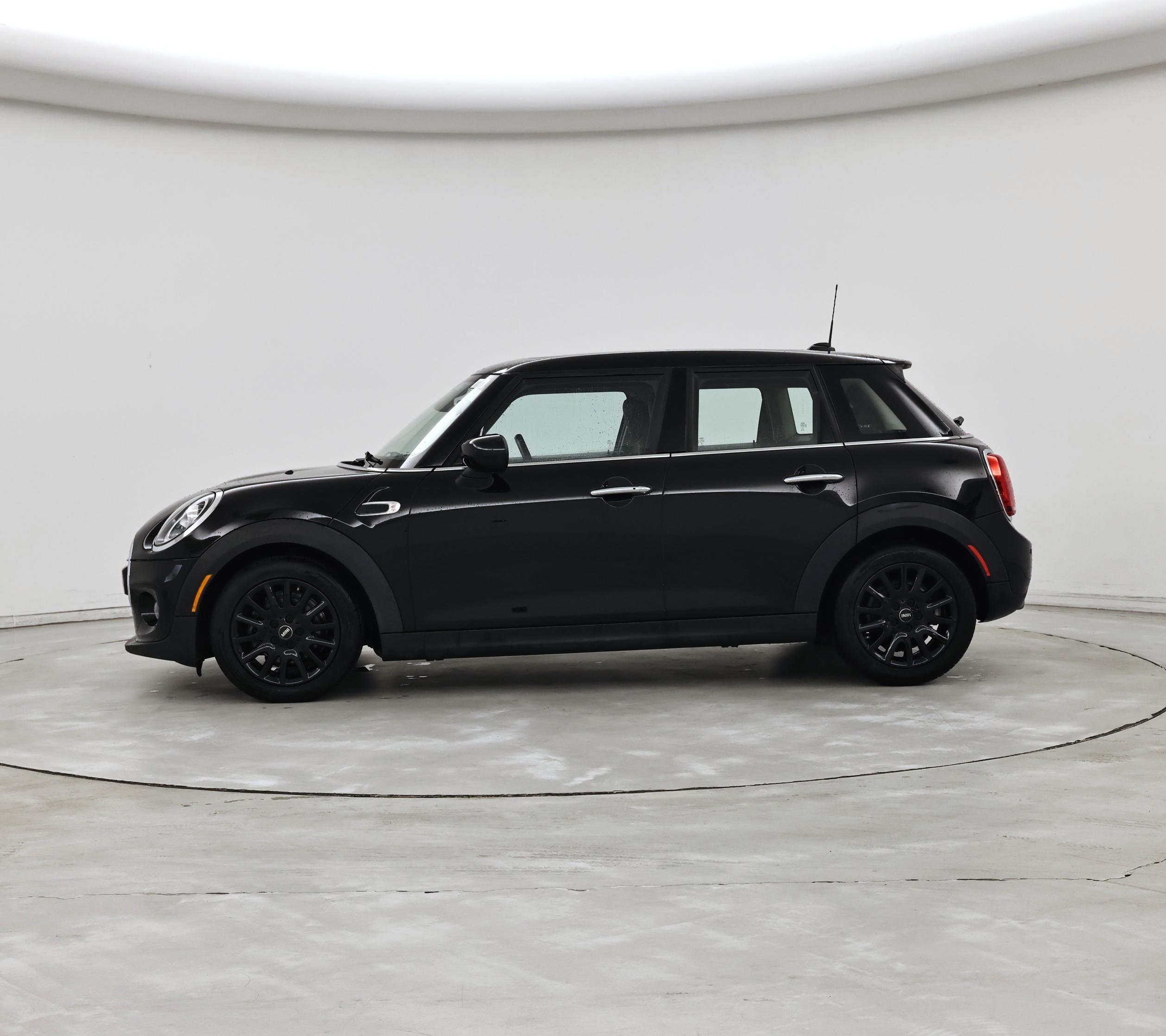 Thumbnail: 2021 MINI Cooper Hardtop - 3