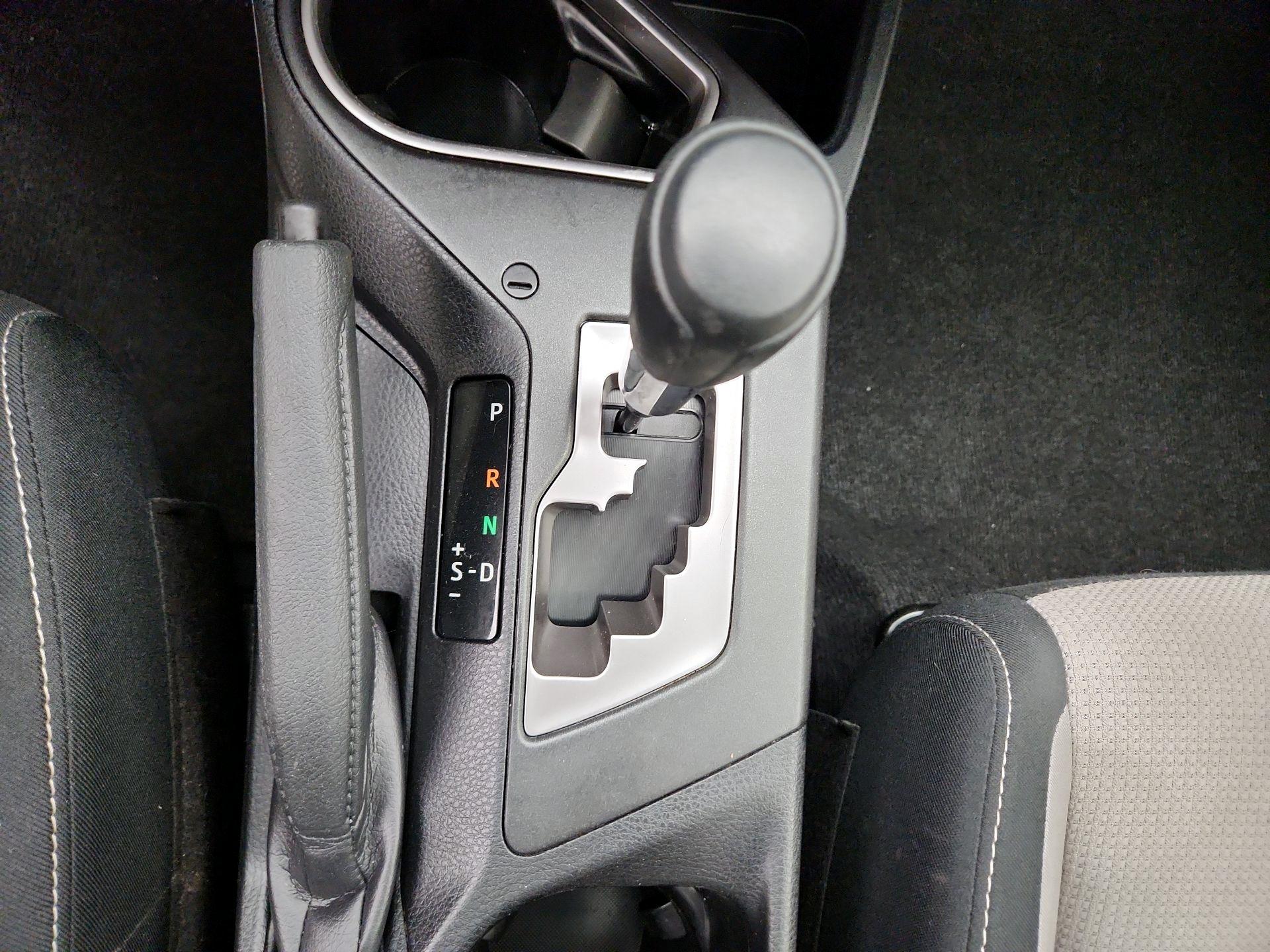 Thumbnail: 2016 Toyota RAV4 - 17