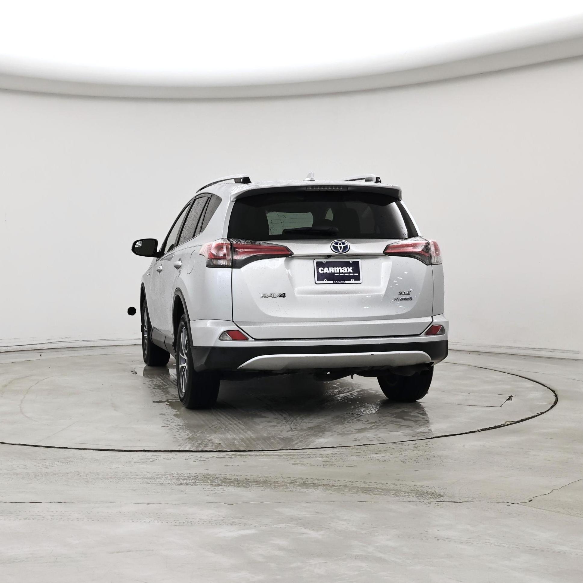 Thumbnail: 2016 Toyota RAV4 - 6