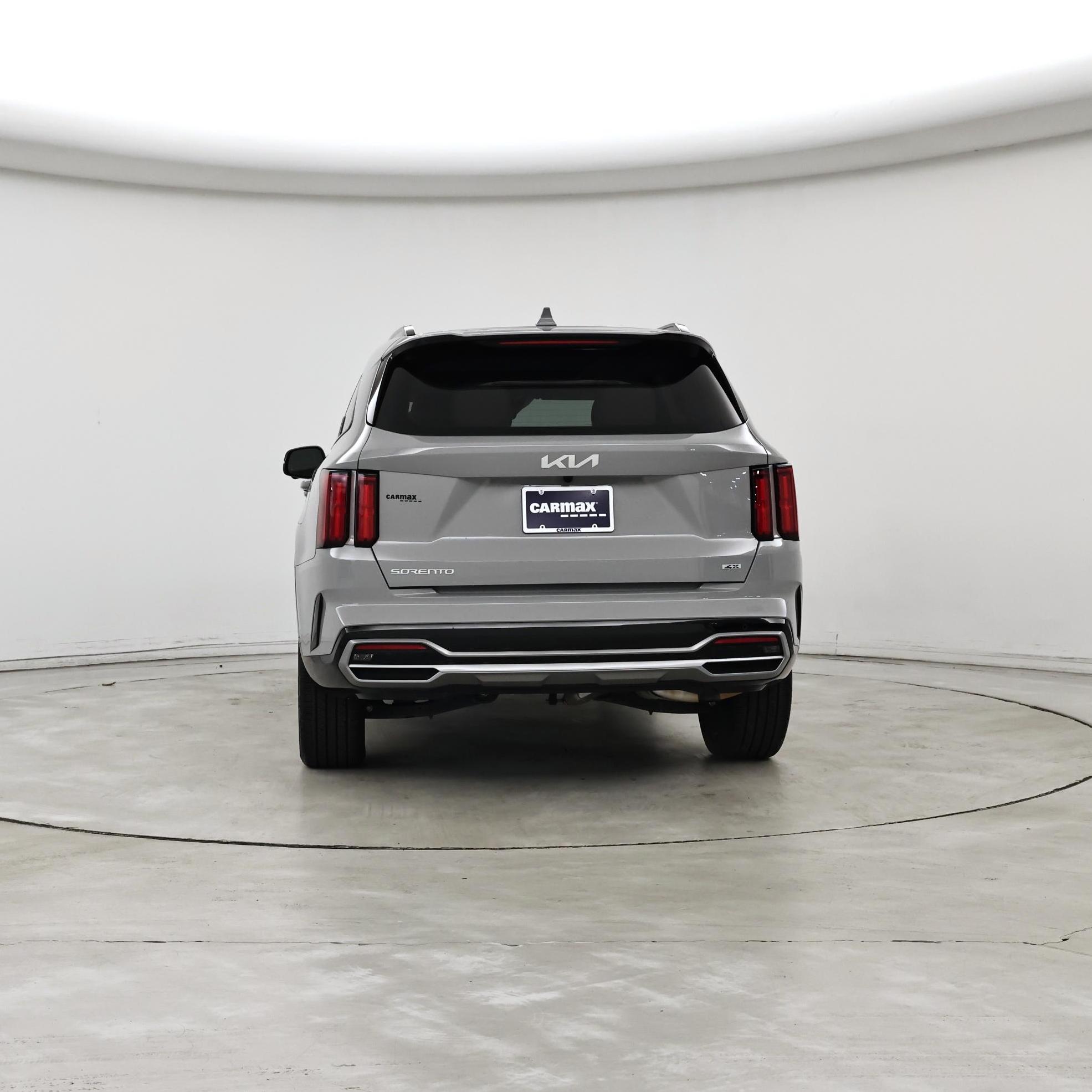 Thumbnail: 2023 Kia Sorento - 6