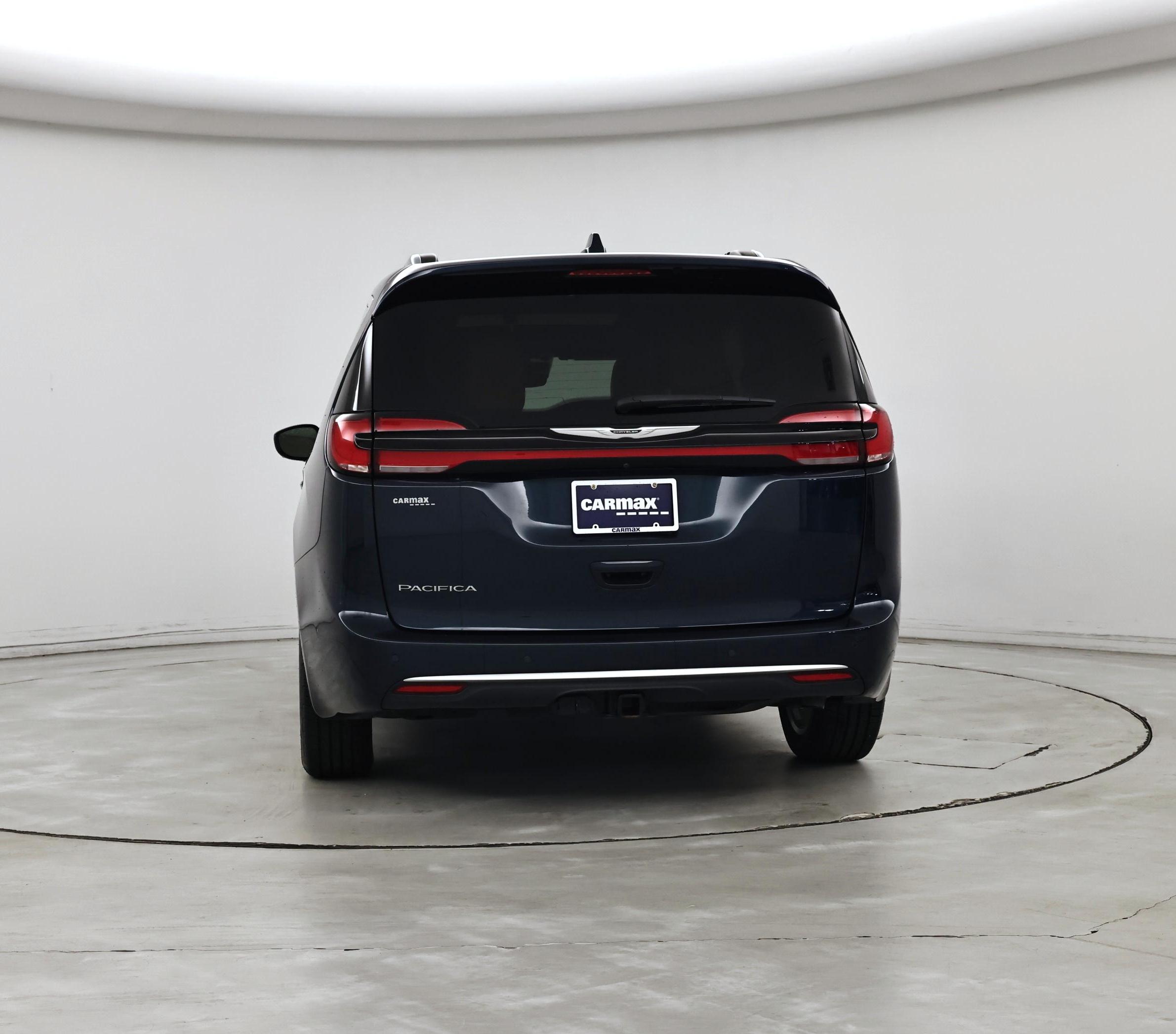 Thumbnail: 2022 Chrysler Pacifica - 6