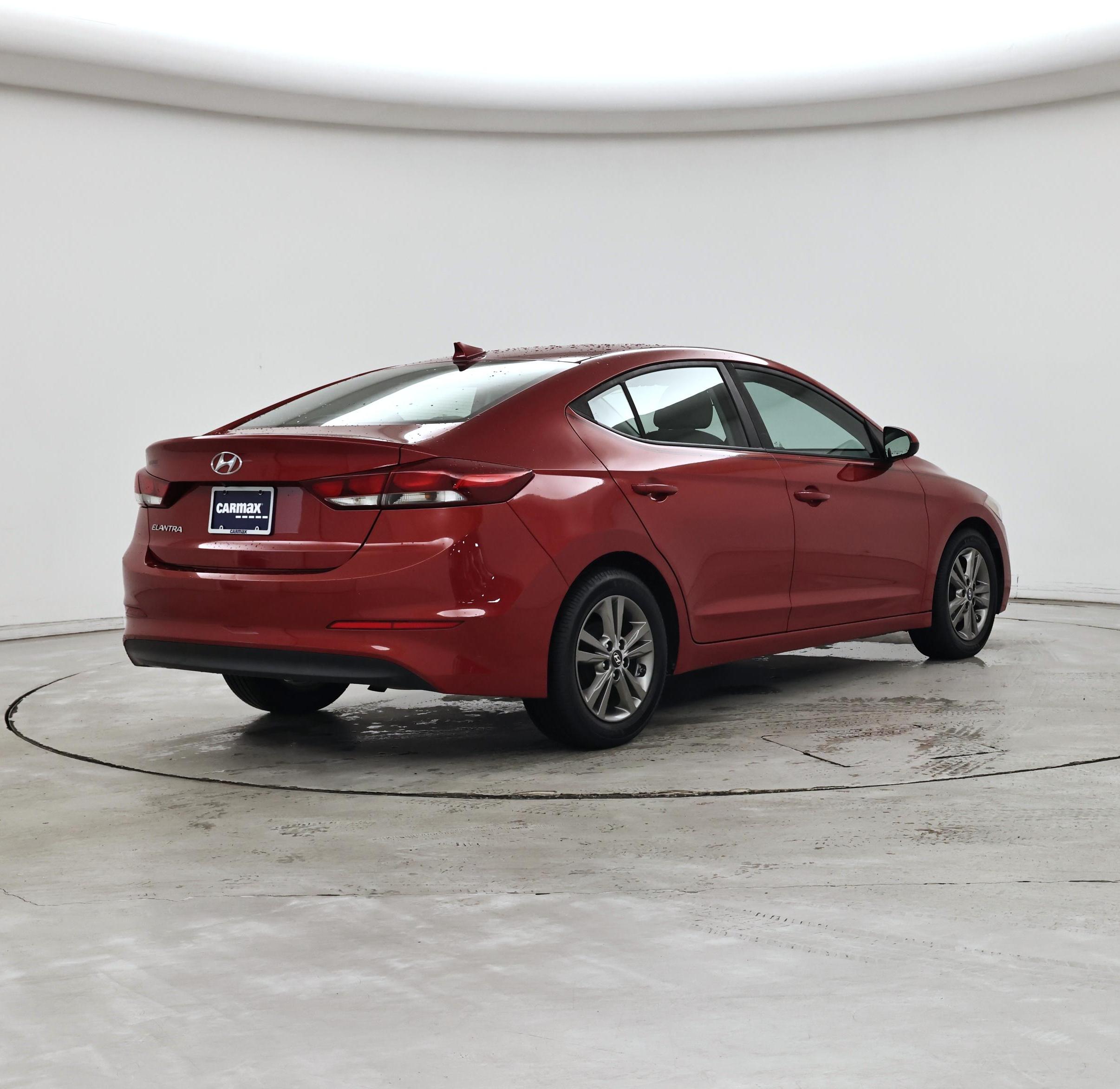 Thumbnail: 2017 Hyundai Elantra - 8