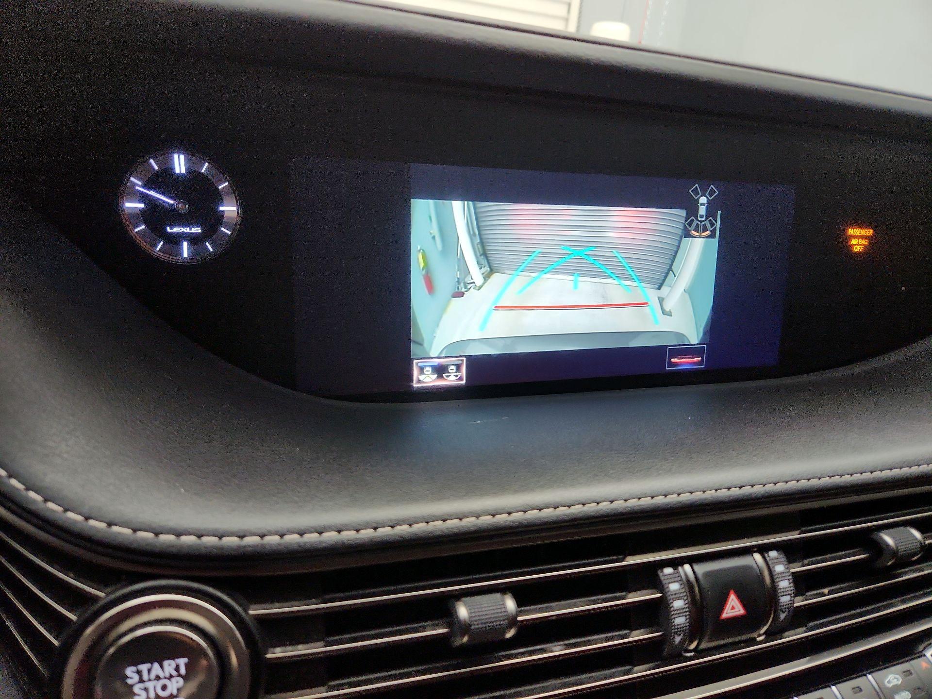 Thumbnail: 2018 Lexus LS - 15