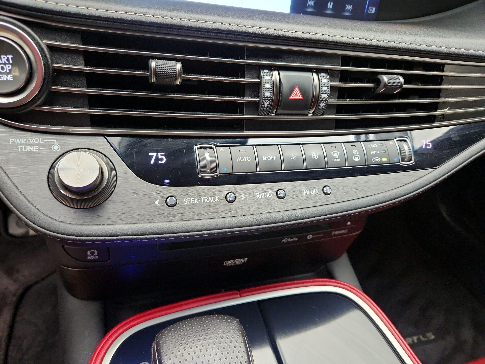 Thumbnail: 2018 Lexus LS - 17