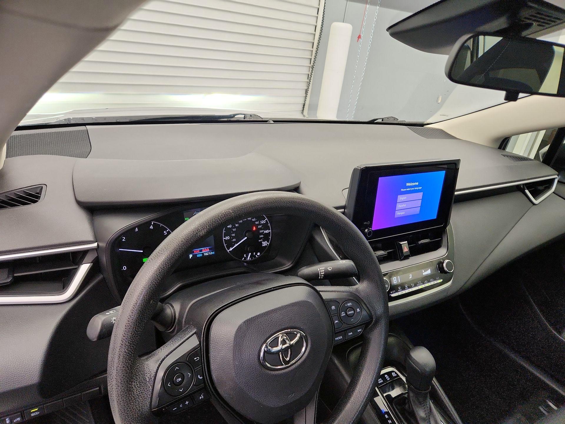 Thumbnail: 2025 Toyota Corolla - 9