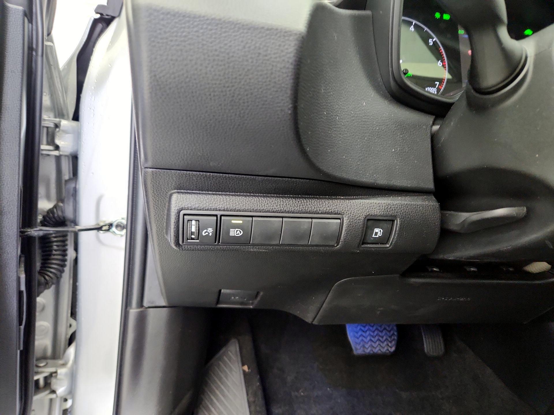 Thumbnail: 2025 Toyota Corolla - 13