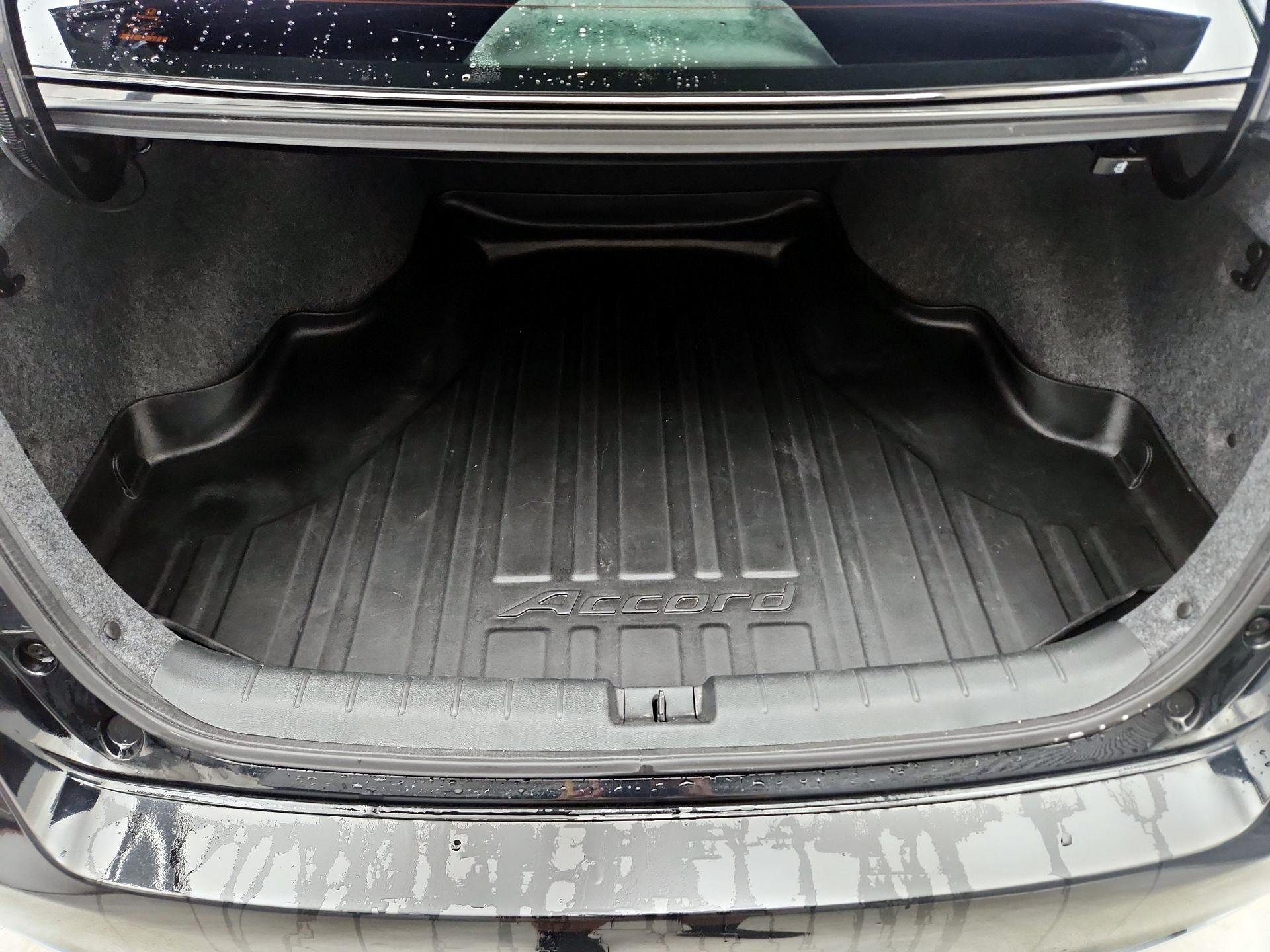 Thumbnail: 2017 Honda Accord - 20