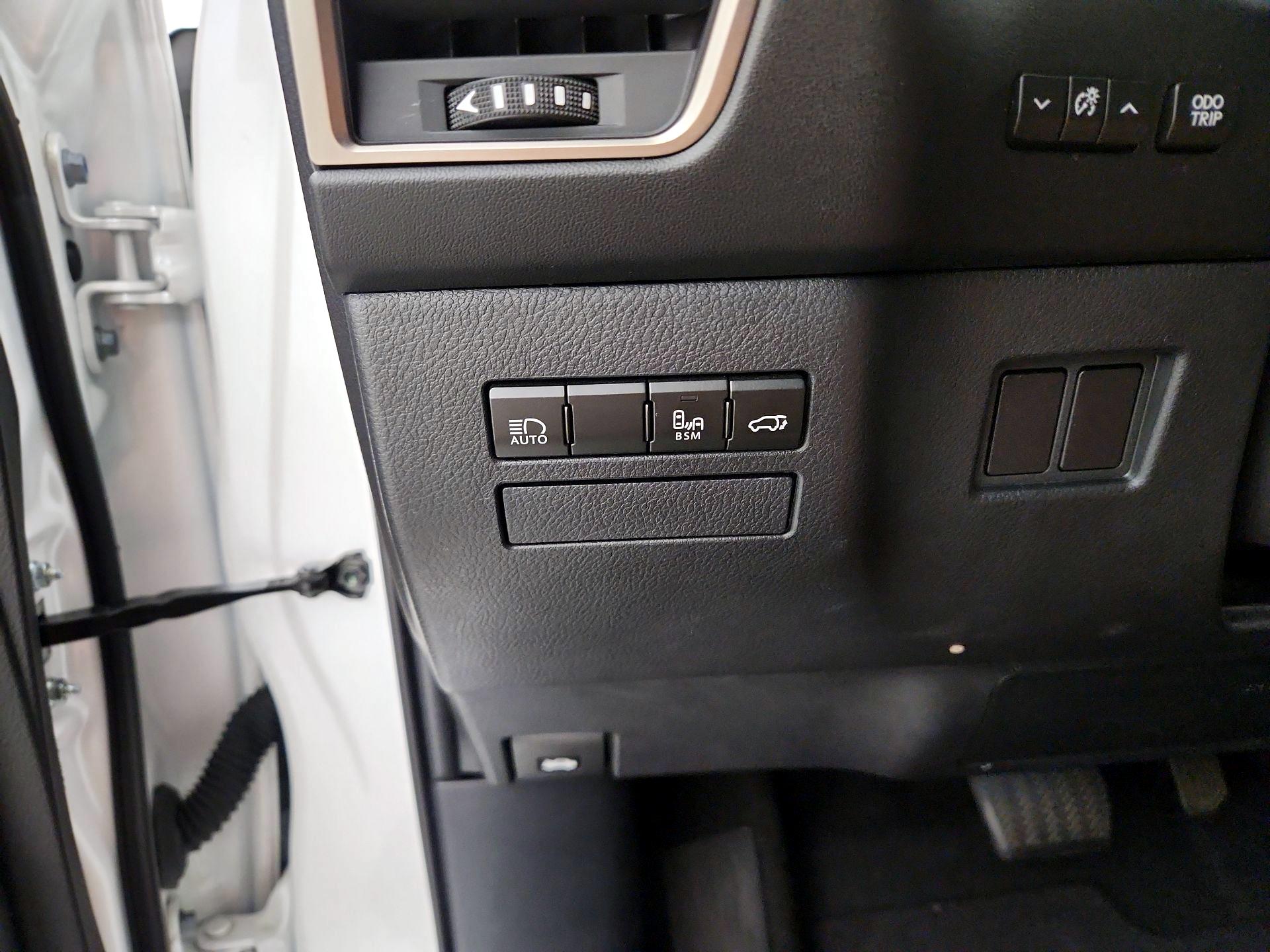 Thumbnail: 2020 Lexus NX - 13