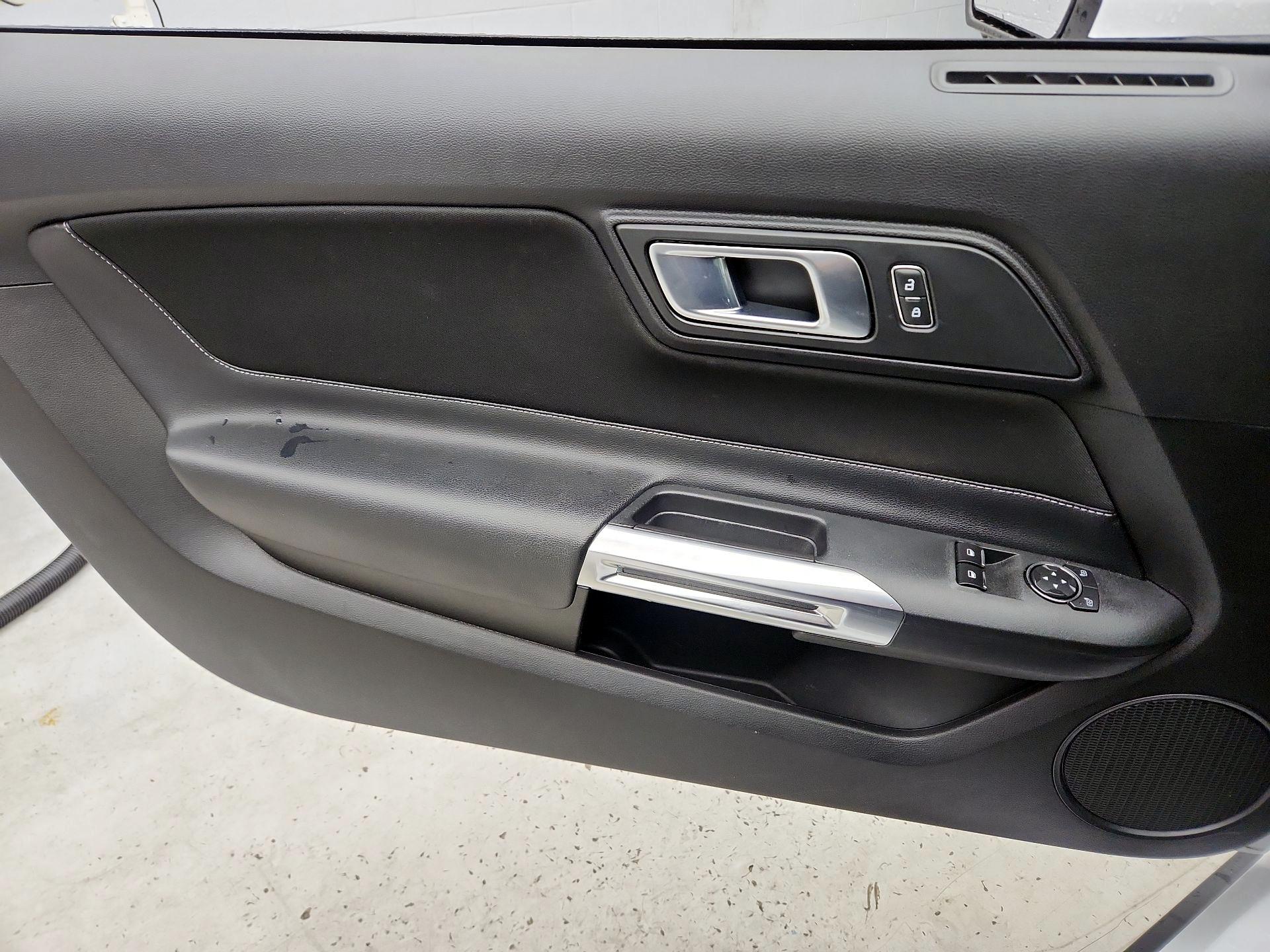 Thumbnail: 2021 Ford Mustang - 12