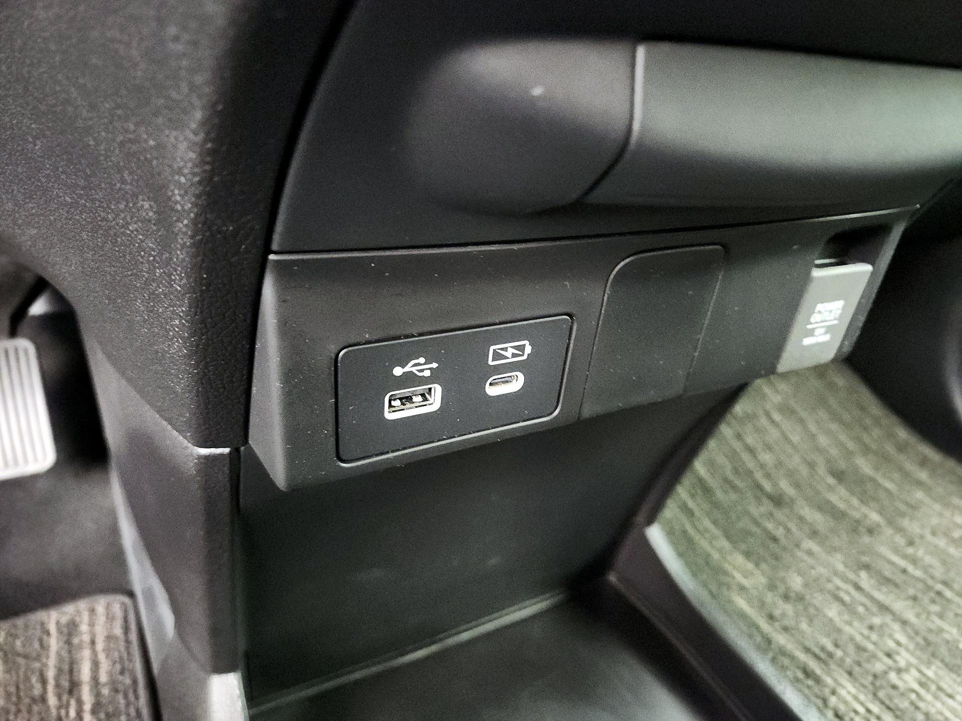 Thumbnail: 2025 Honda Odyssey - 18