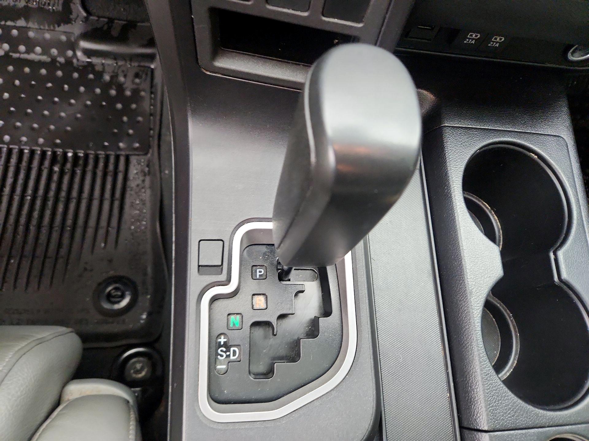 Thumbnail: 2020 Toyota Sequoia - 18