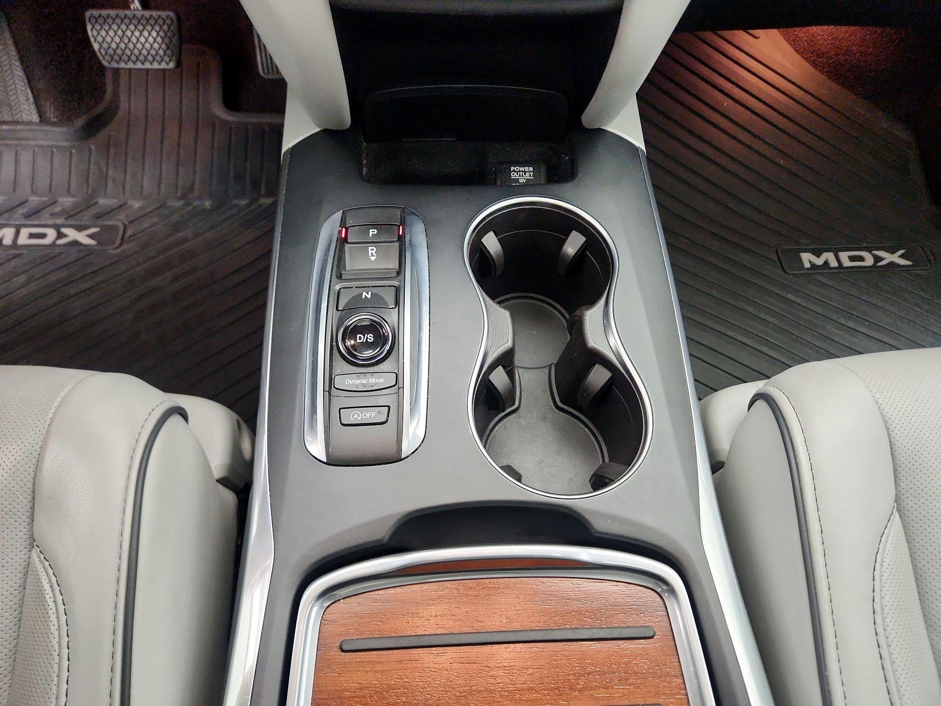 Thumbnail: 2017 Acura MDX - 18