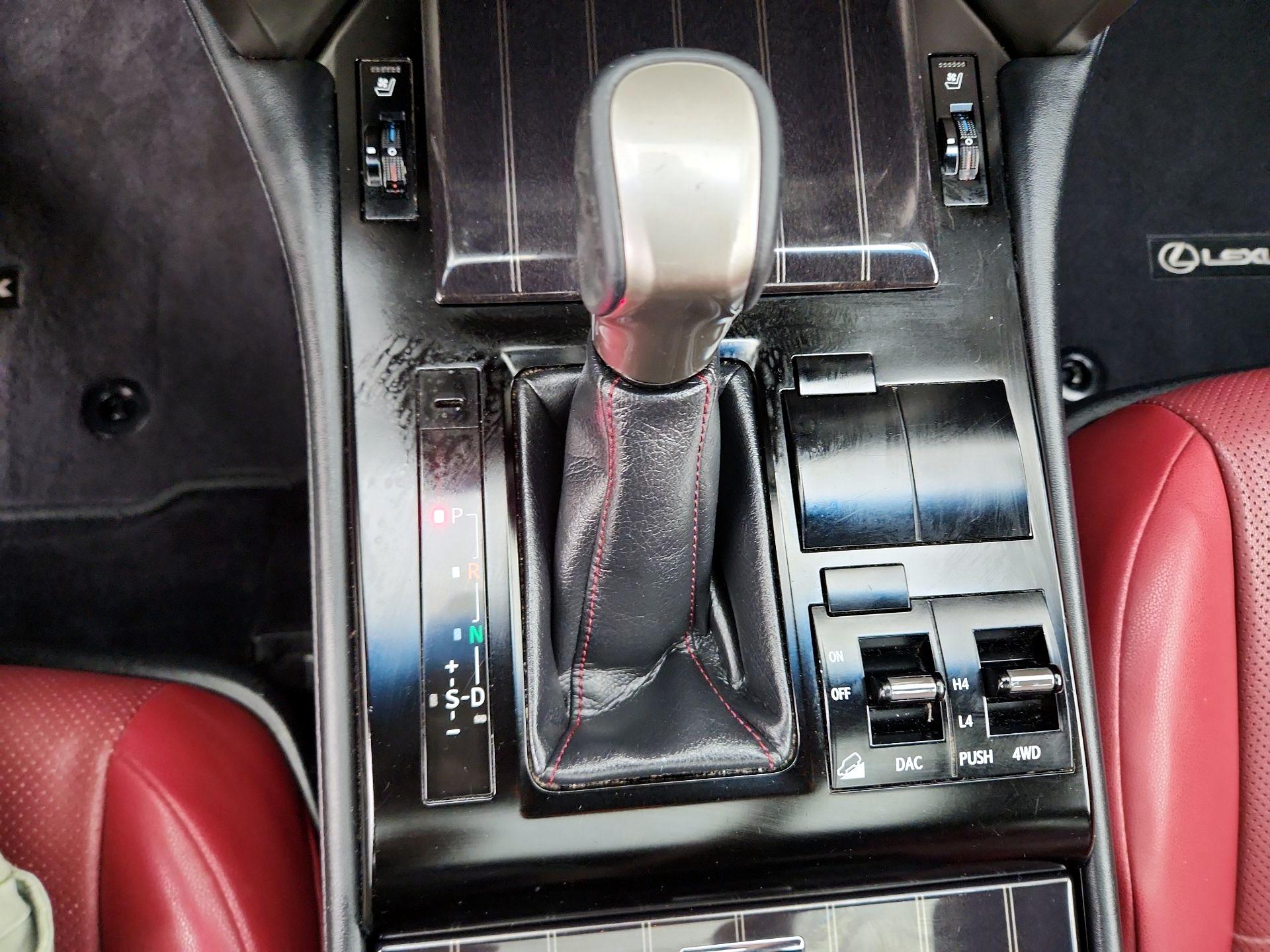 Thumbnail: 2021 Lexus GX - 18