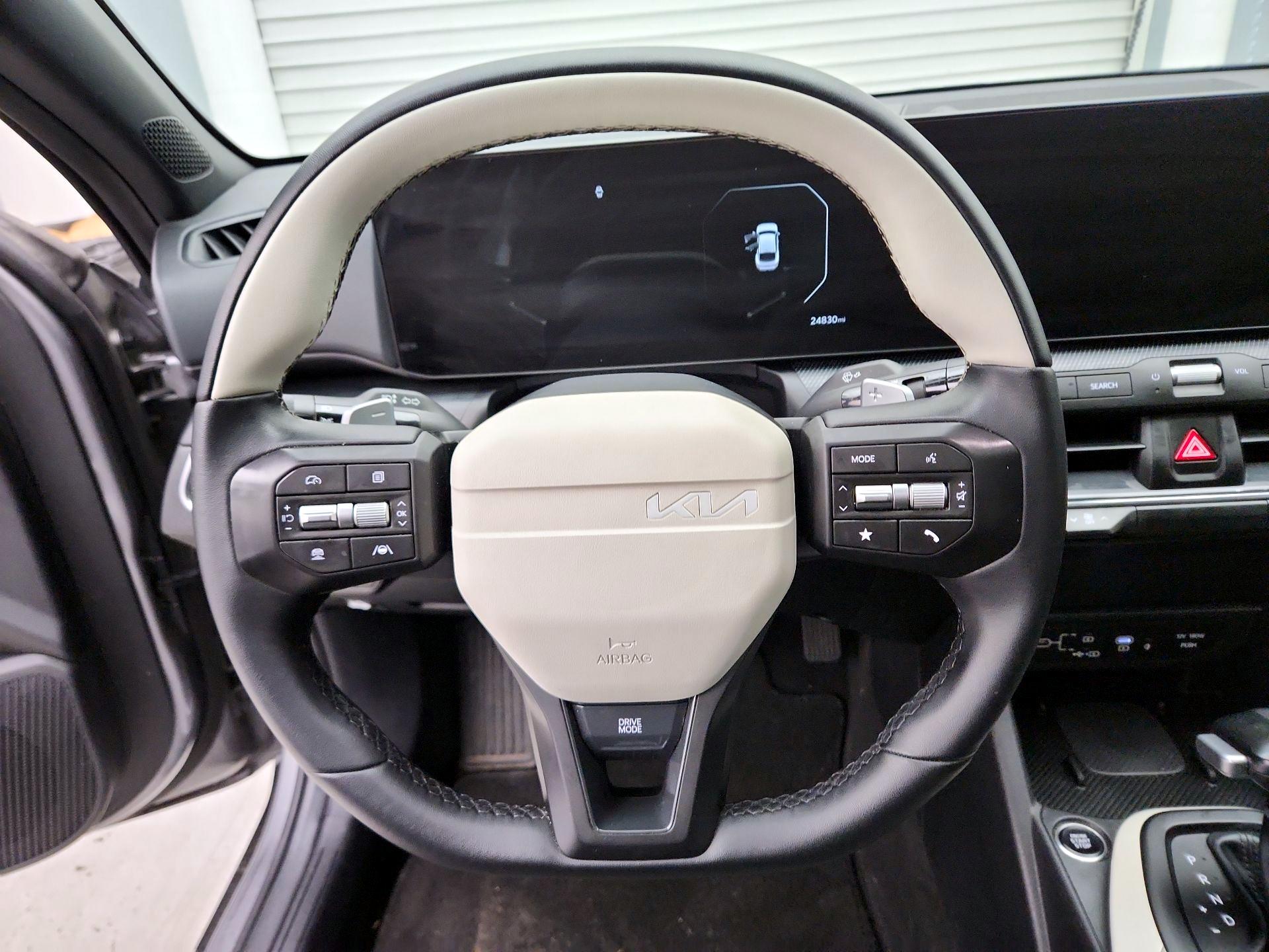 Thumbnail: 2025 Kia K4 - 10