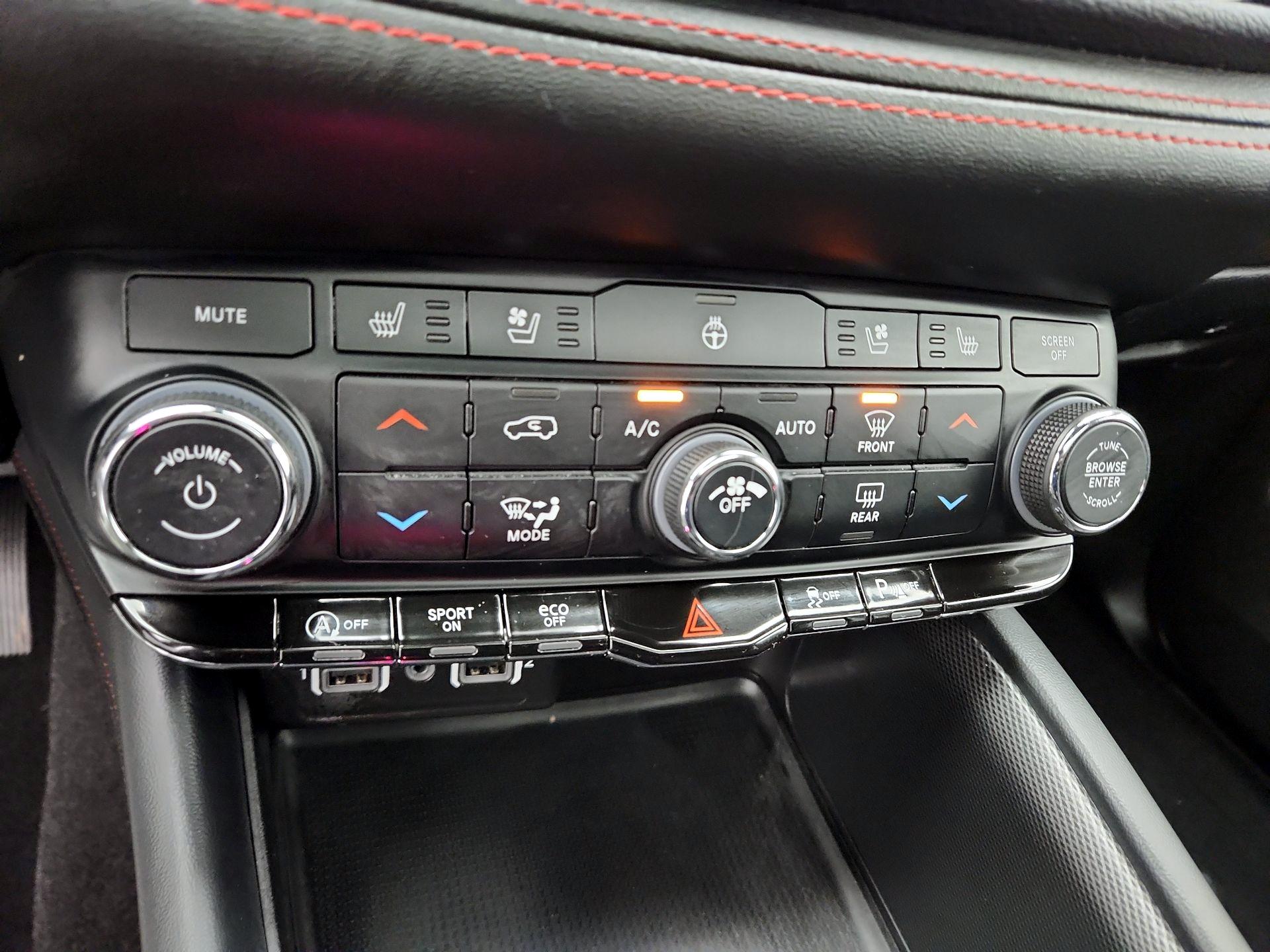 Thumbnail: 2023 Dodge Durango - 17