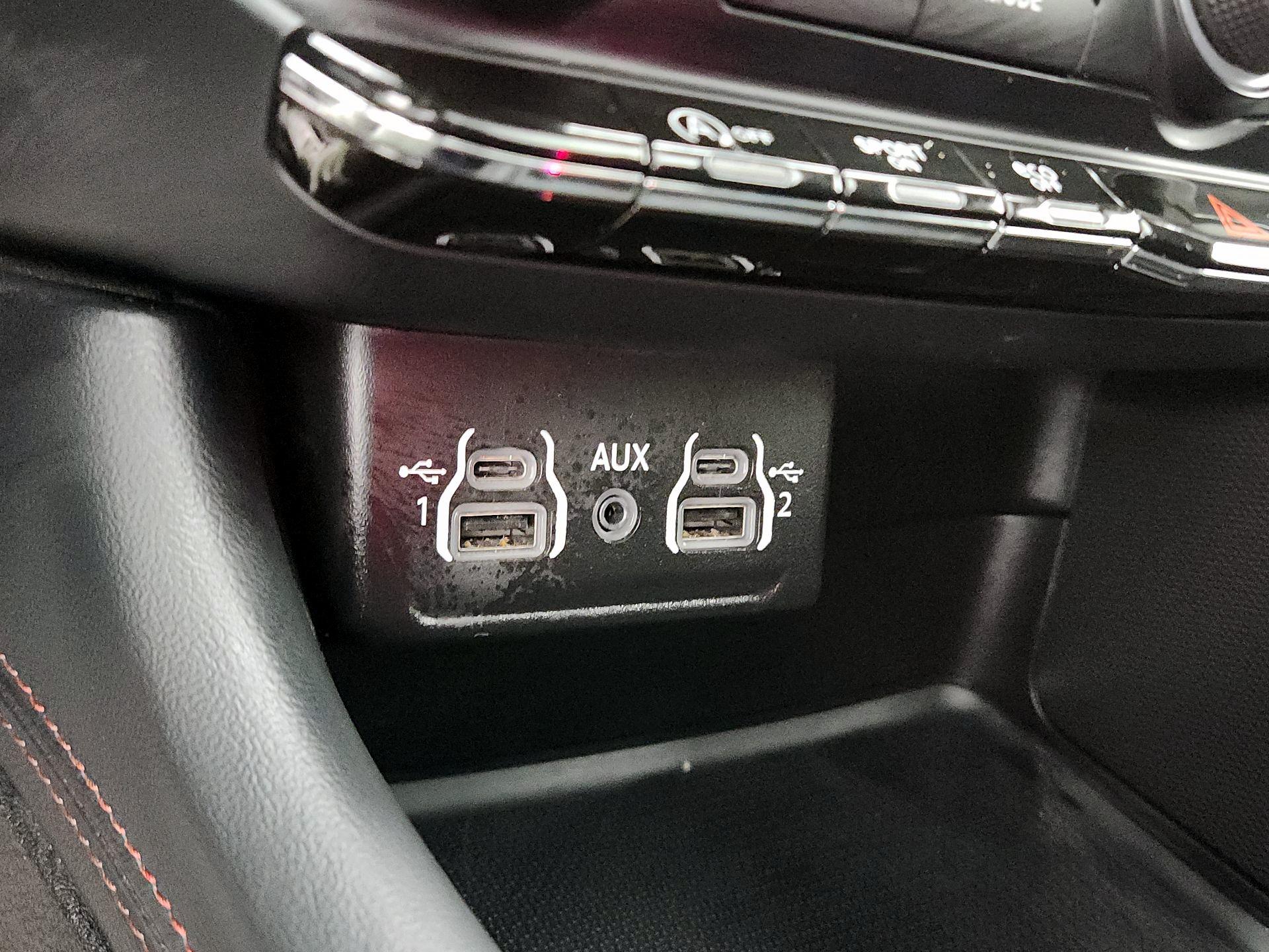 Thumbnail: 2023 Dodge Durango - 19