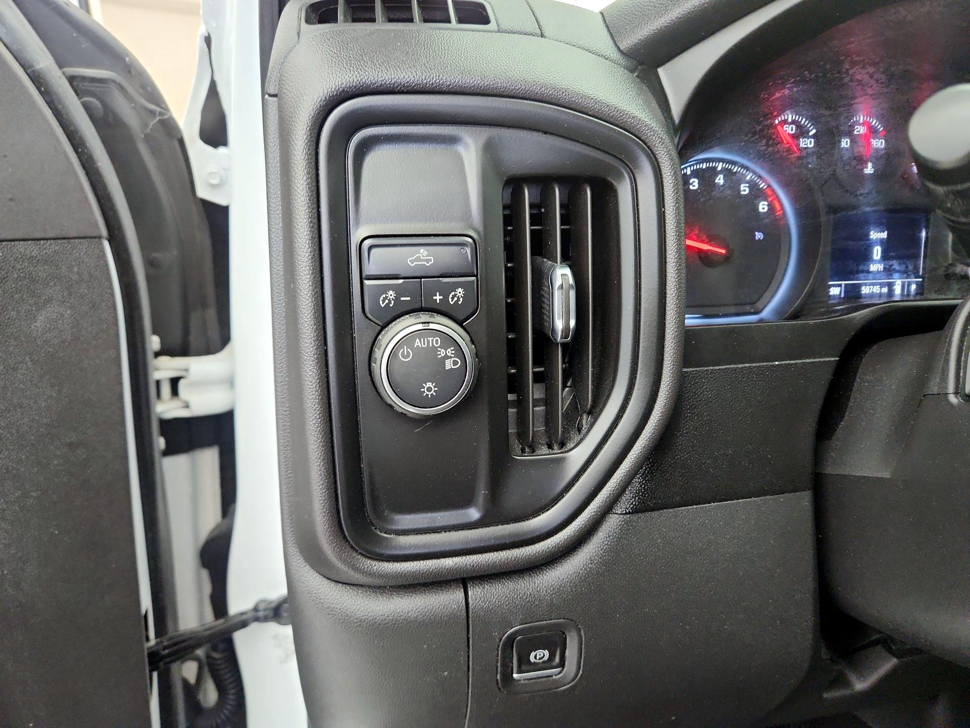 Thumbnail: 2021 Chevrolet Silverado 1500 - 13