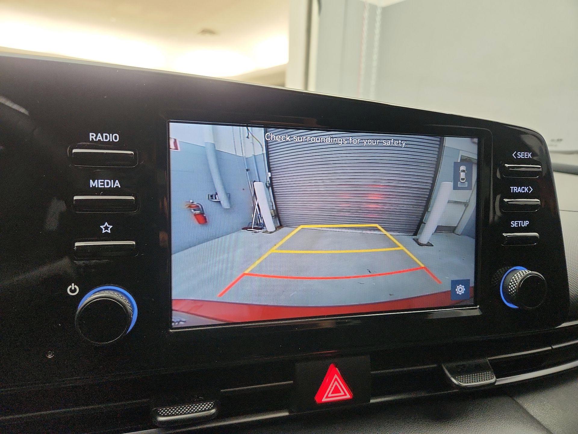 Thumbnail: 2021 Hyundai Elantra - 14