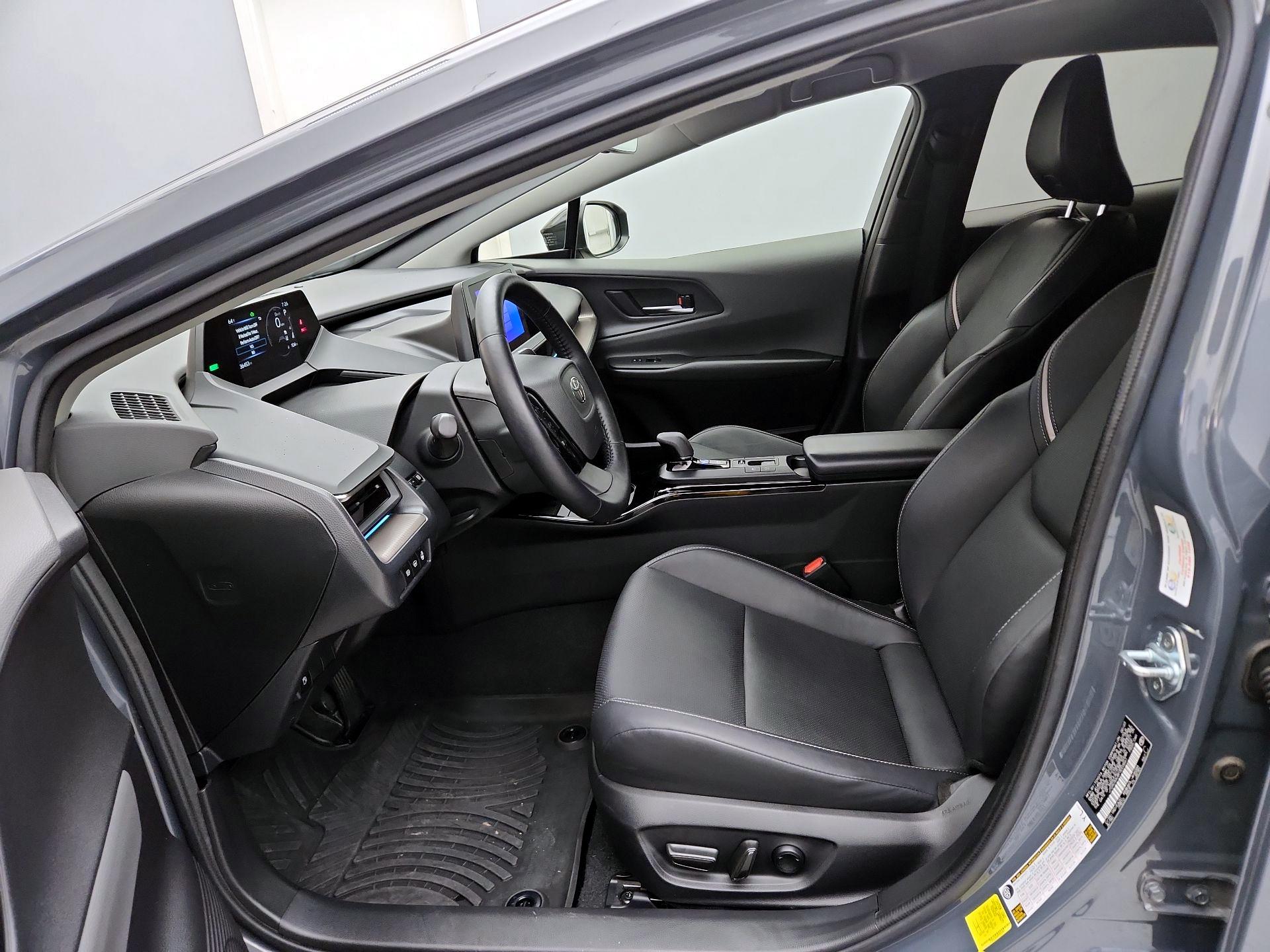 Thumbnail: 2023 Toyota Prius - 11